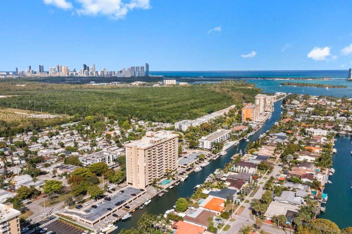 Small Image of 2350 NORTH EAST 135TH ST #1401, North Miami Number 16