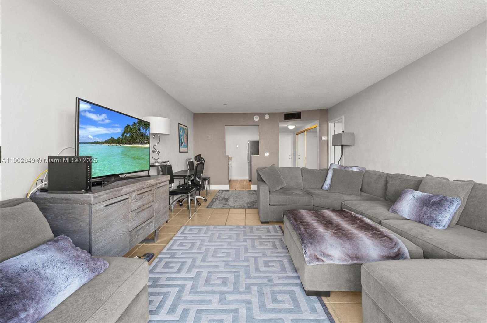 Small Image of 2350 NORTH EAST 135TH ST #1401, North Miami Number 6