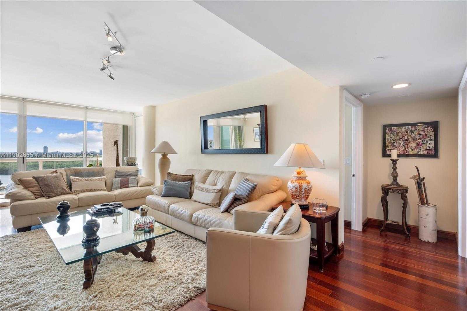 Small Image of 16500 COLLINS AV #2055, Sunny Isles Beach Number 20