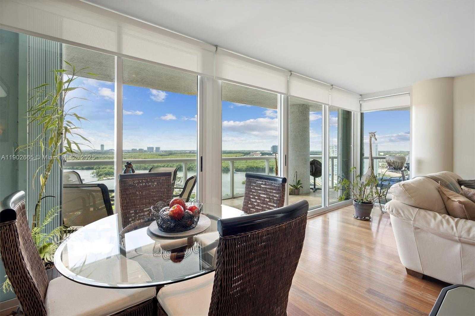 Small Image of 16500 COLLINS AV #2055, Sunny Isles Beach Number 24