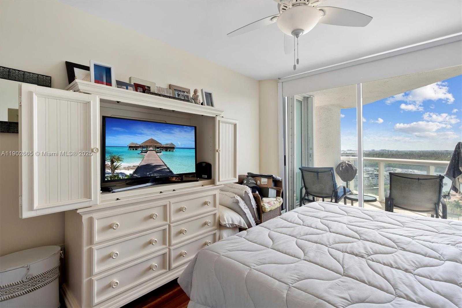 Small Image of 16500 COLLINS AV #2055, Sunny Isles Beach Number 33