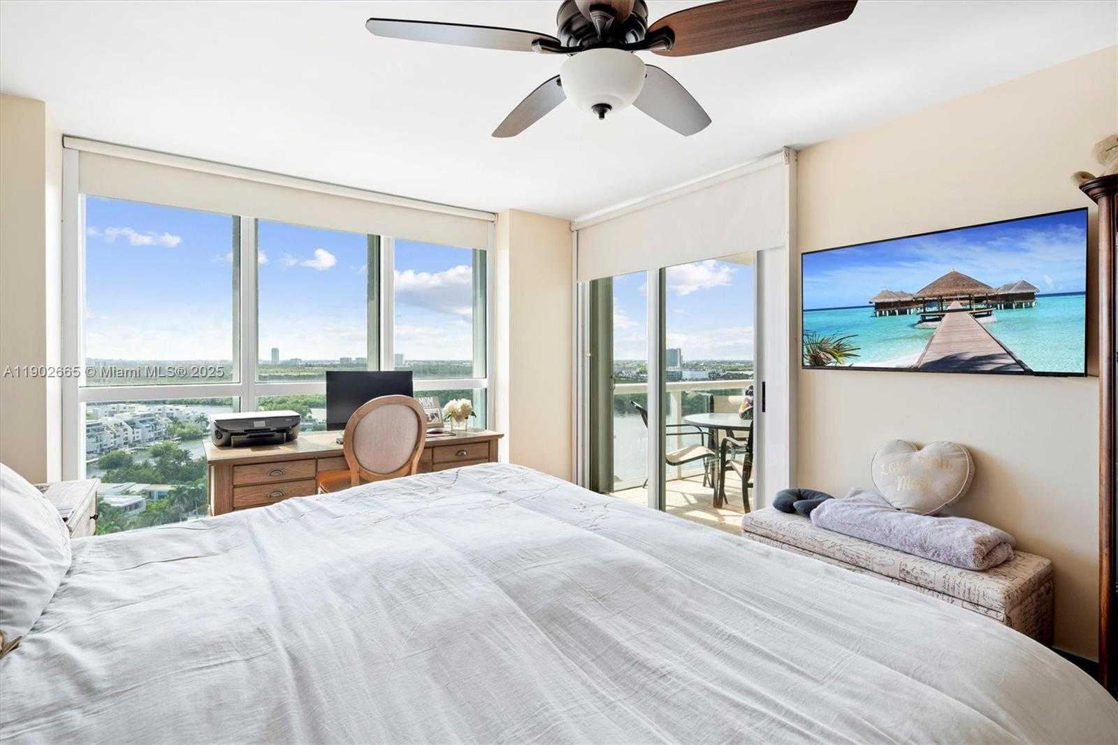 Small Image of 16500 COLLINS AV #2055, Sunny Isles Beach Number 39