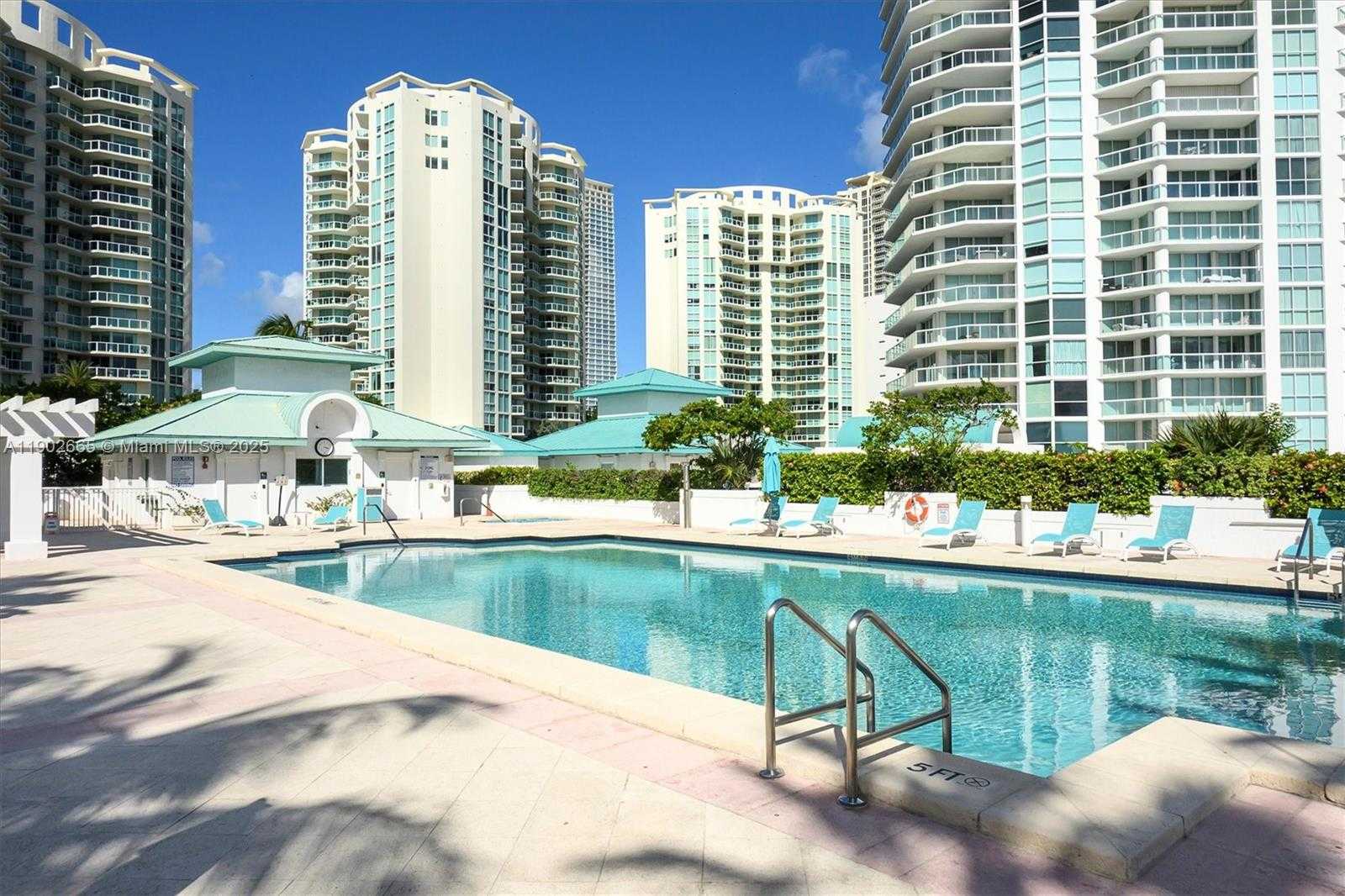 Small Image of 16500 COLLINS AV #2055, Sunny Isles Beach Number 4