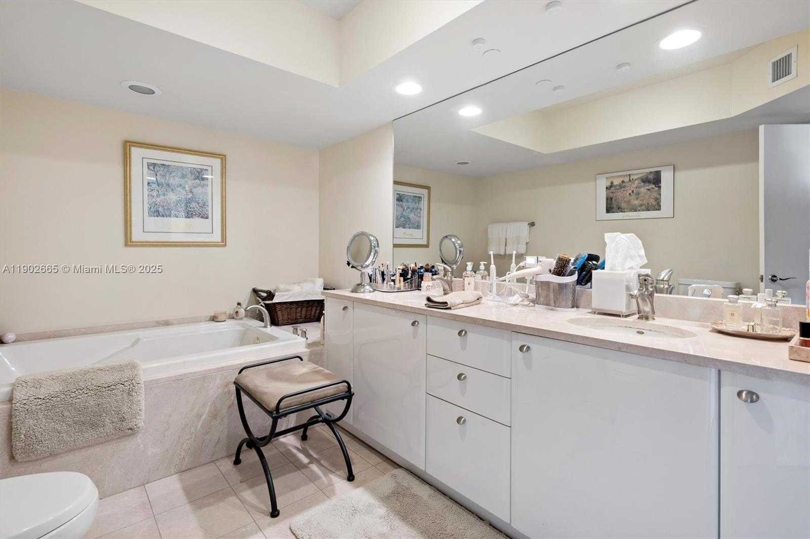Small Image of 16500 COLLINS AV #2055, Sunny Isles Beach Number 42