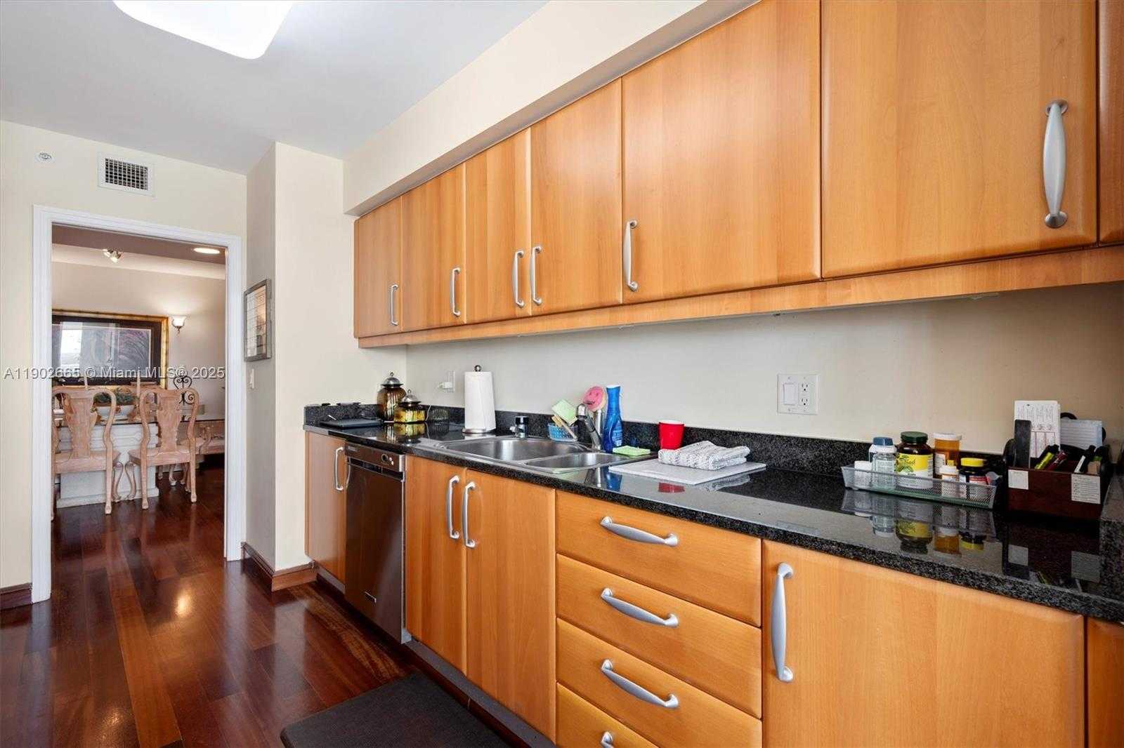 Small Image of 16500 COLLINS AV #2055, Sunny Isles Beach Number 48