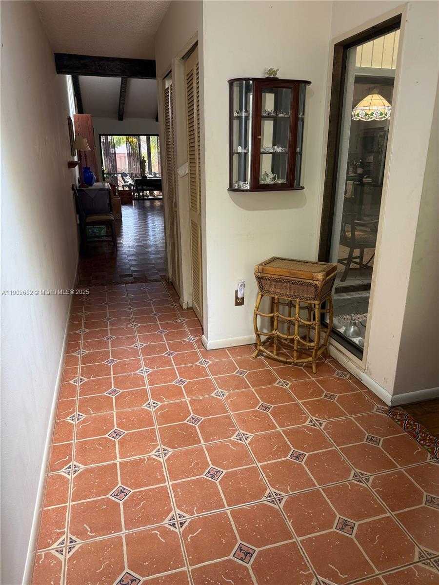 Small Image of 11438 SOUTH WEST 86TH LN, Miami Number 2