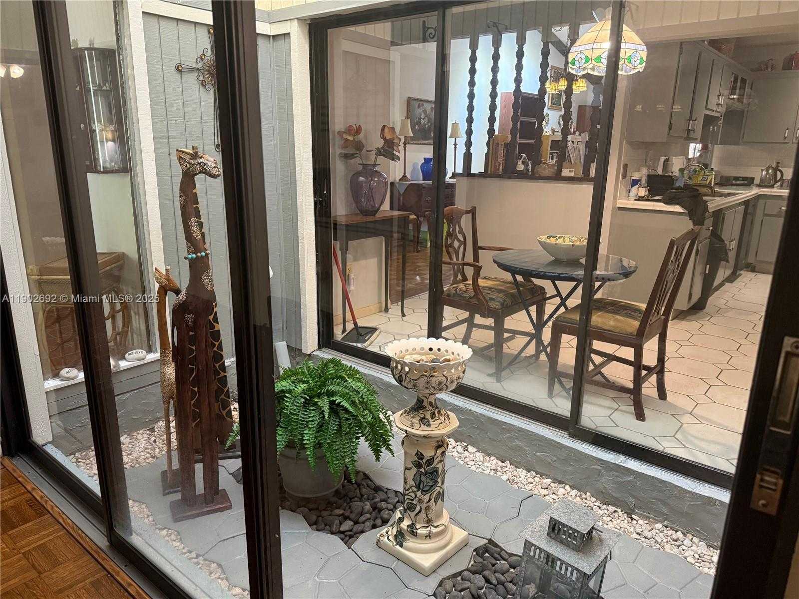 Small Image of 11438 SOUTH WEST 86TH LN, Miami Number 3