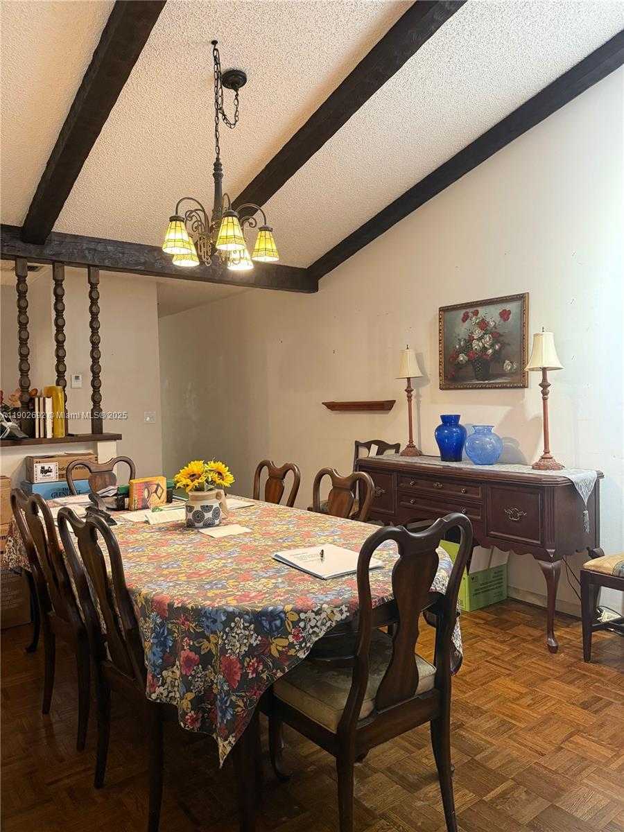 Small Image of 11438 SOUTH WEST 86TH LN, Miami Number 8