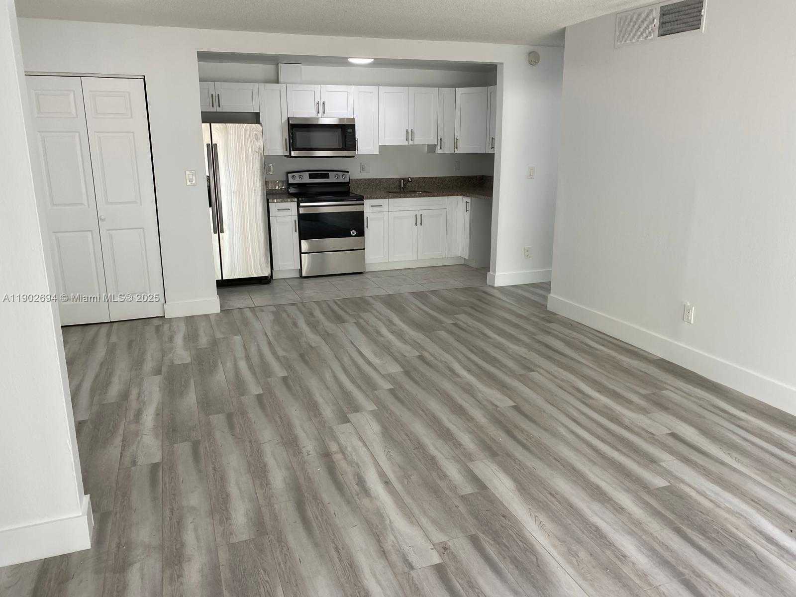 Small Image of 4600 NORTH WEST 79TH AVE #1A, Doral Number 4