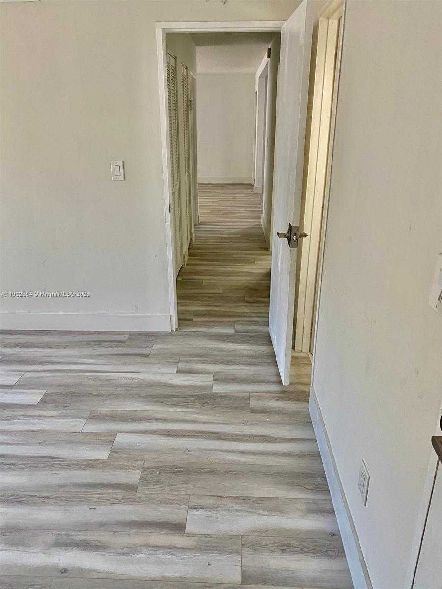 Small Image of 4600 NORTH WEST 79TH AVE #1A, Doral Number 9