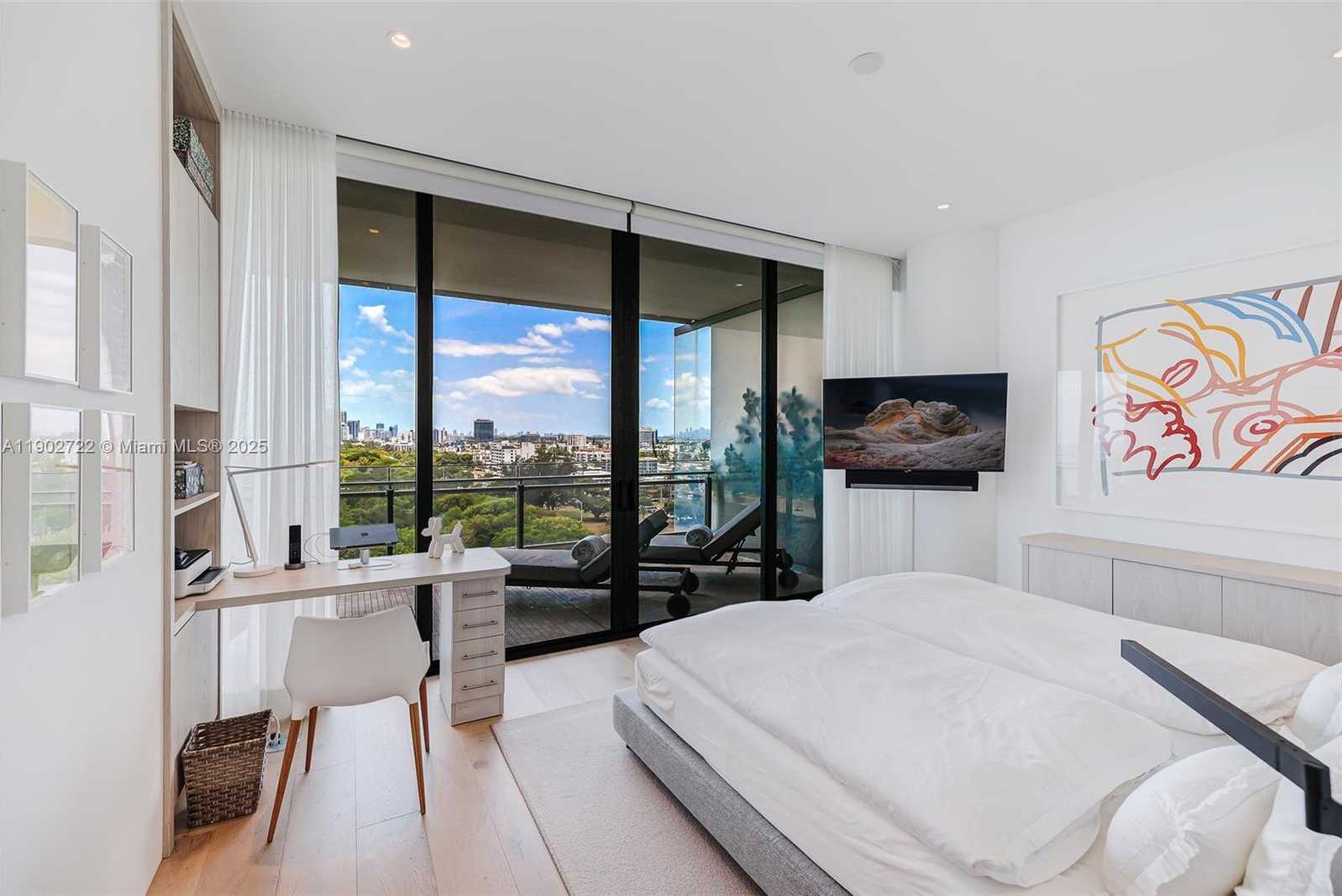 Imagen de Pequeño Objeto