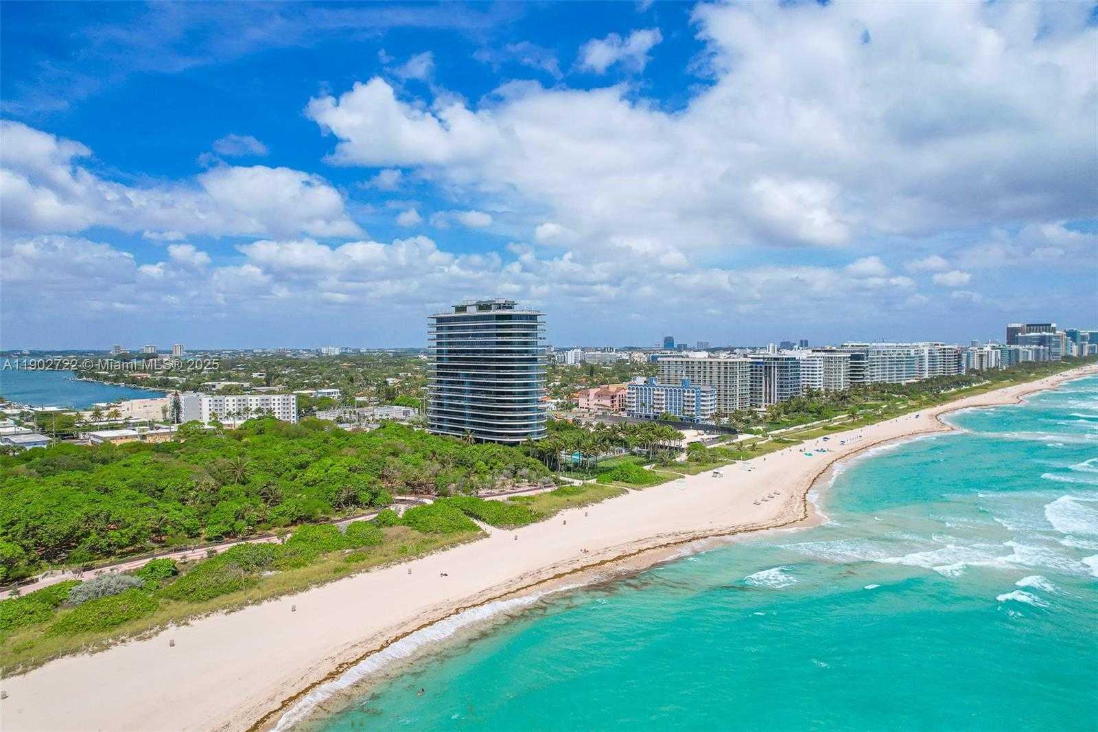 Imagen de Pequeño Objeto