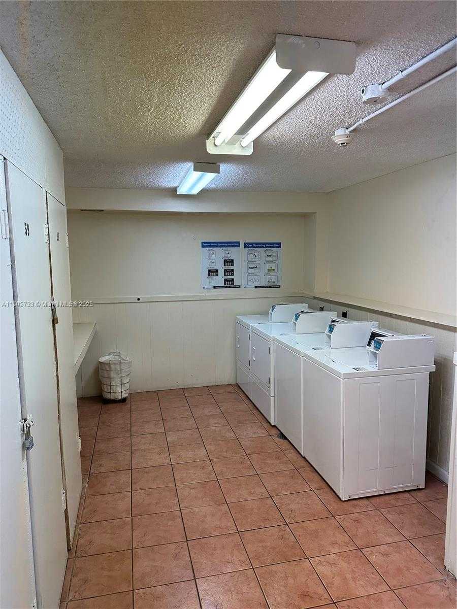 Small Image of 3650 INVERRARY DR #3Y-G, Lauderhill Number 29