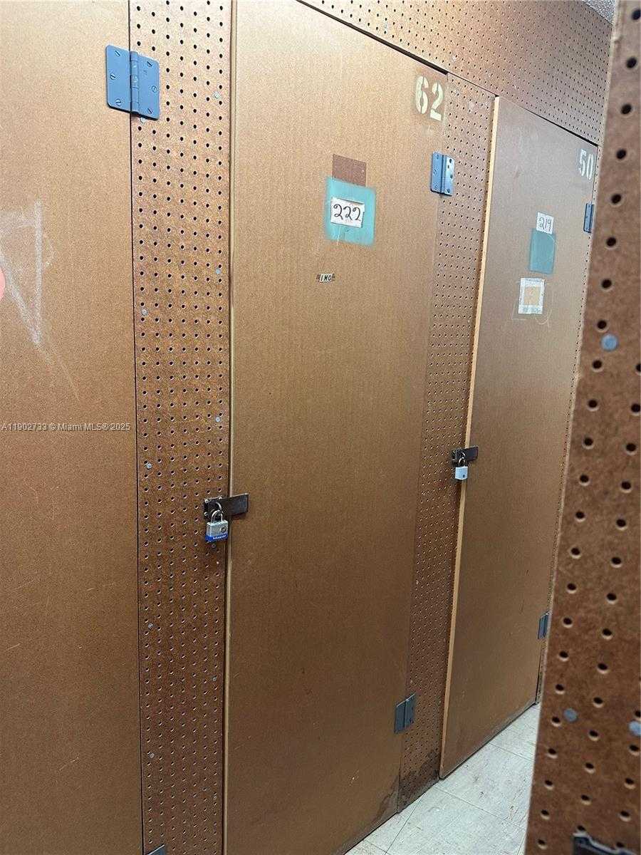 Small Image of 3650 INVERRARY DR #3Y-G, Lauderhill Number 35