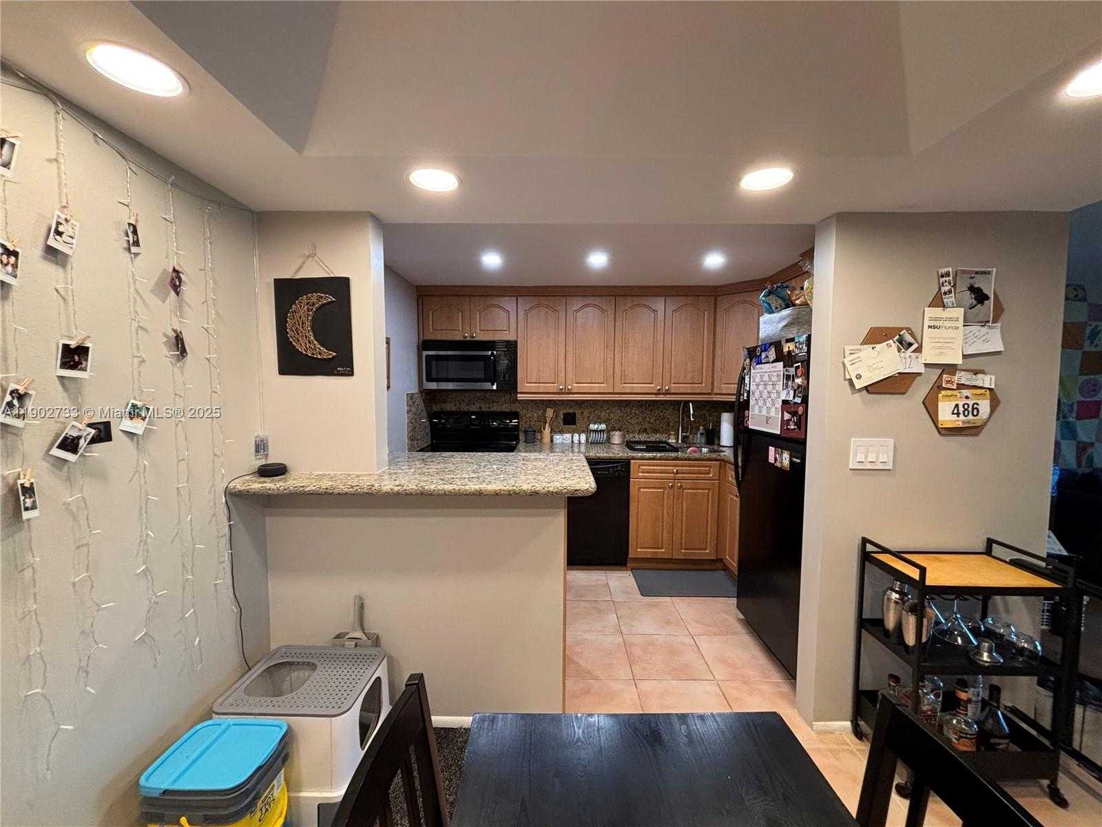 Small Image of 3650 INVERRARY DR #3Y-G, Lauderhill Number 7