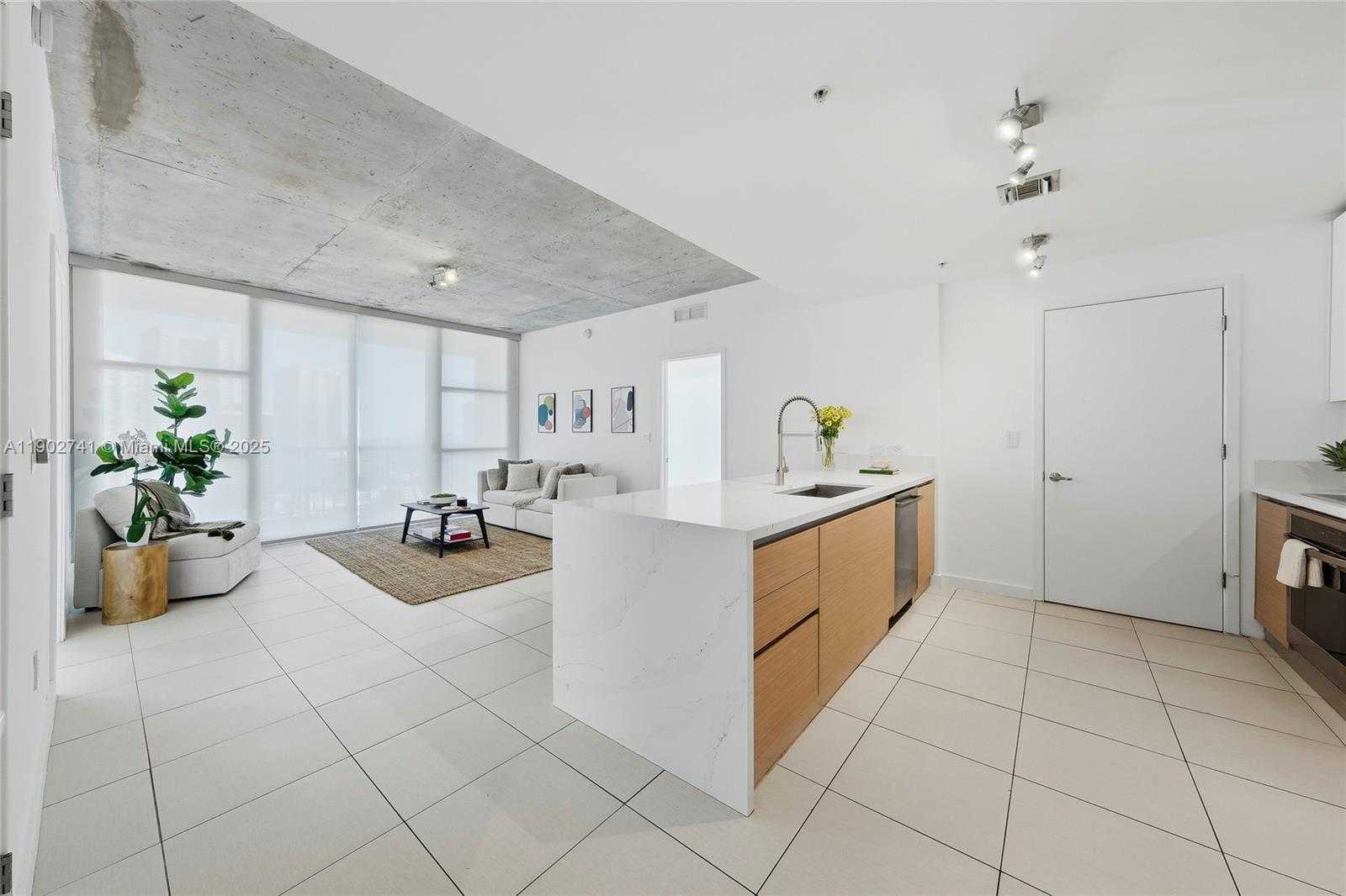 Small Image of 3301 NORTH EAST 1ST AVE #H2804, Miami Number 15