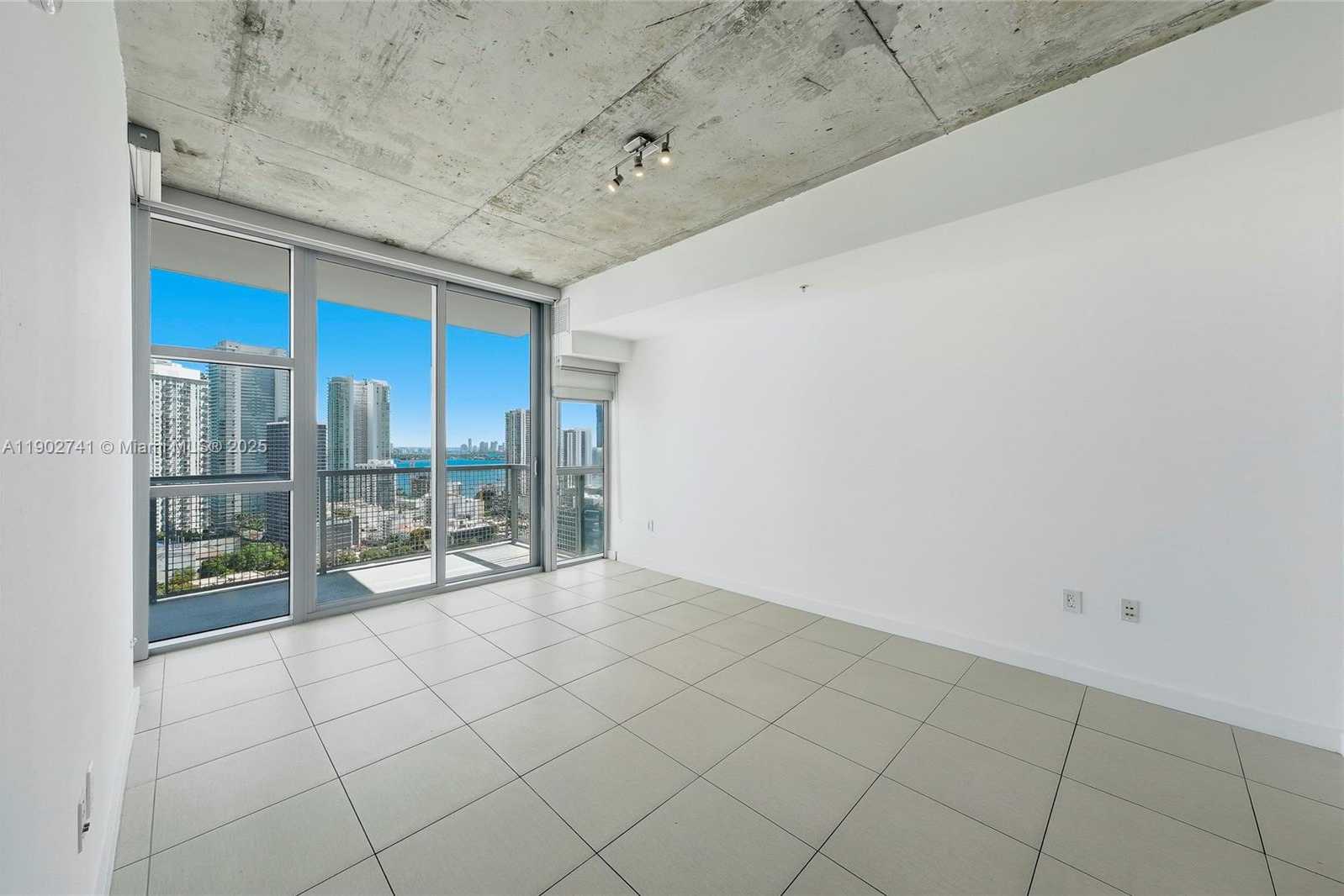 Small Image of 3301 NORTH EAST 1ST AVE #H2804, Miami Number 19