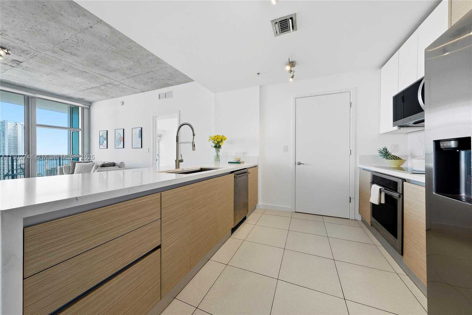 Small Image of 3301 NORTH EAST 1ST AVE #H2804, Miami Number 36