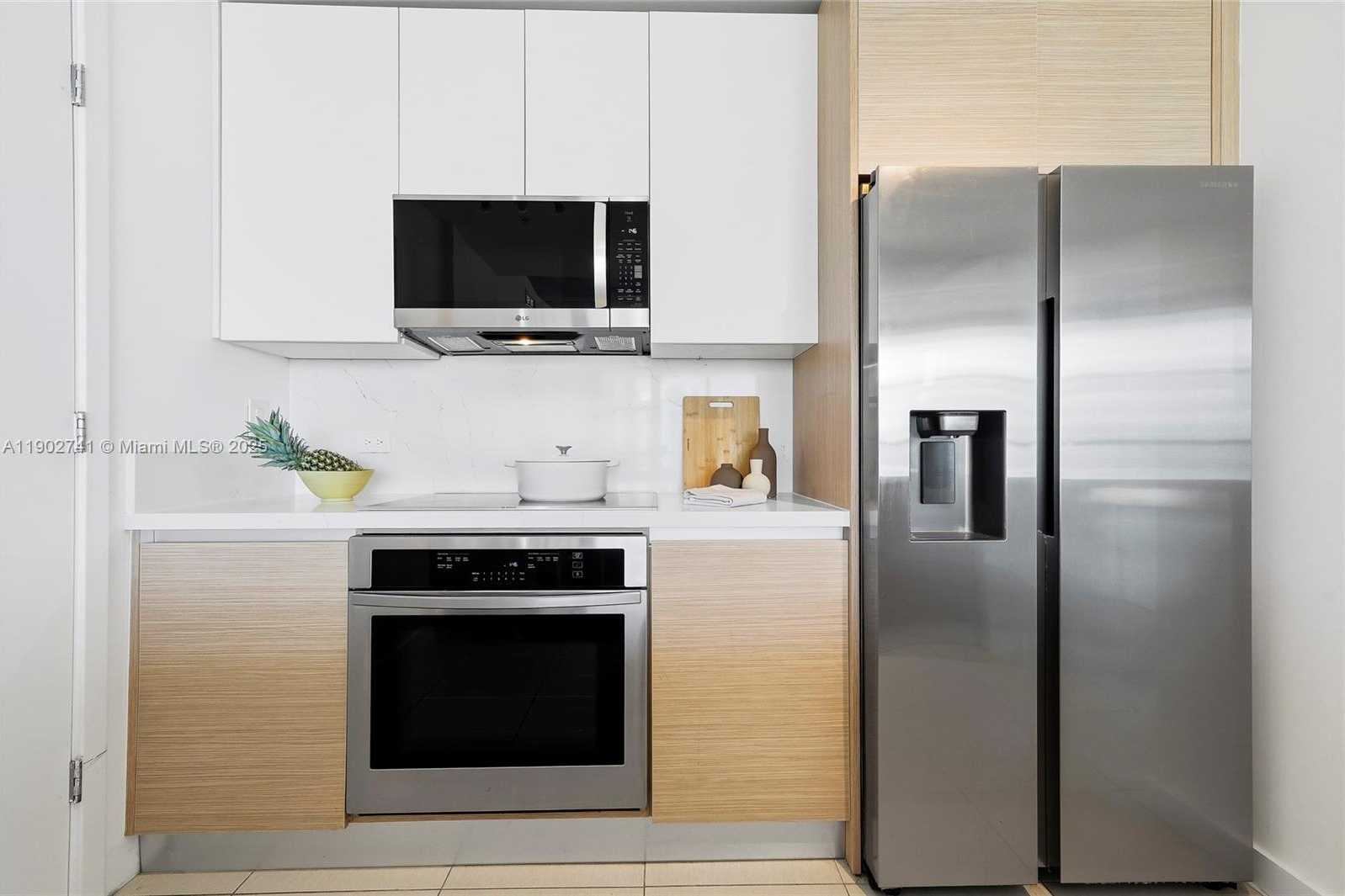Small Image of 3301 NORTH EAST 1ST AVE #H2804, Miami Number 5
