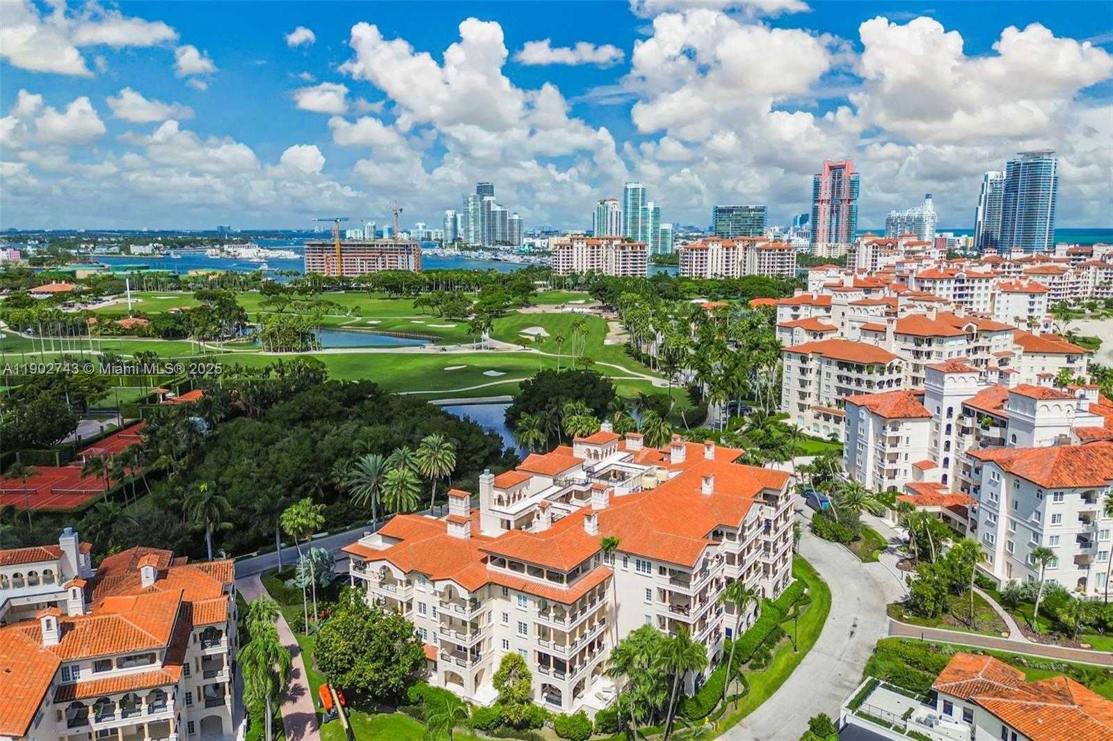 Small Image of 19236 FISHER ISLAND DR #19236, Miami Beach Number 46