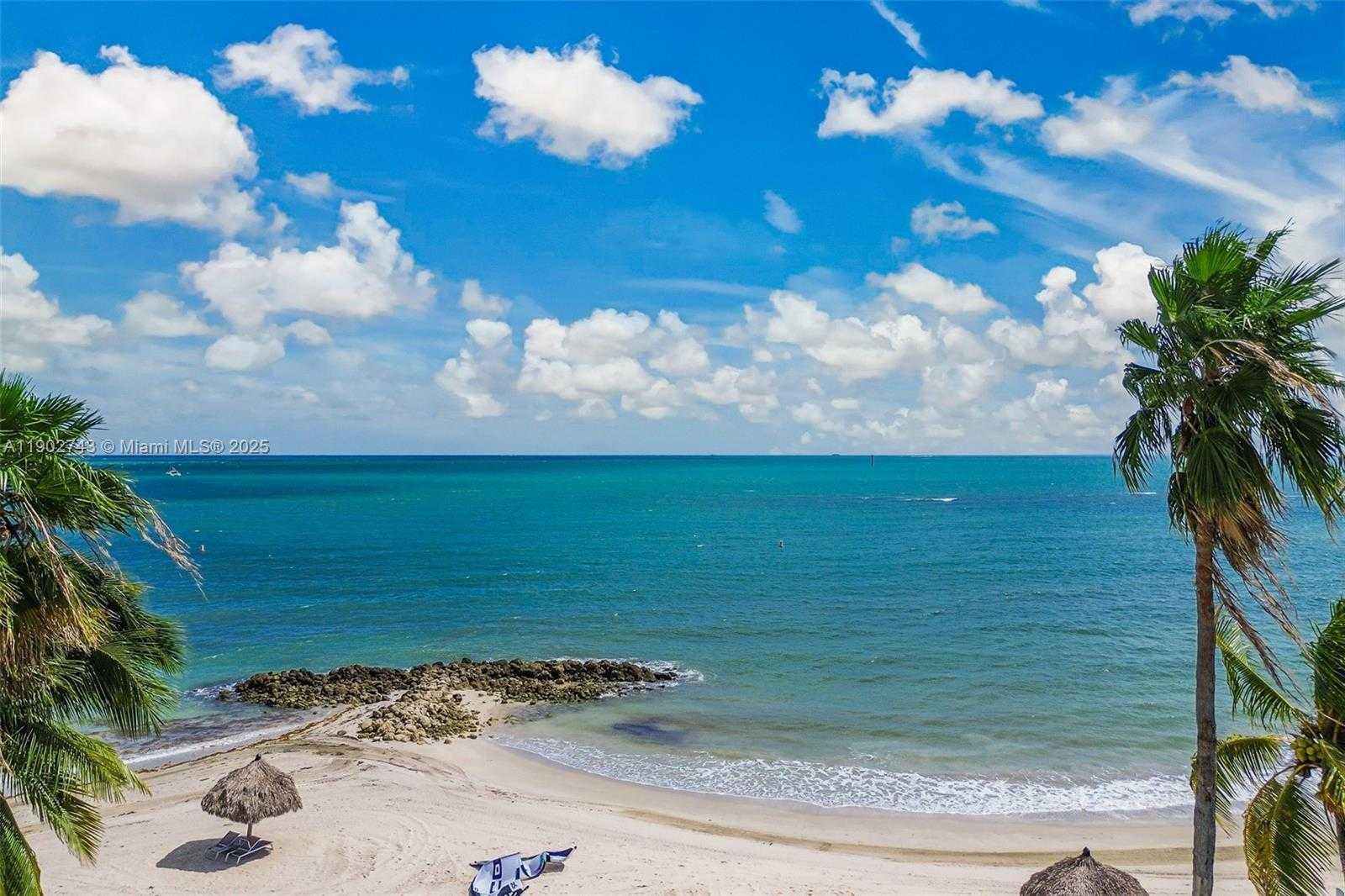 Small Image of 19236 FISHER ISLAND DR #19236, Miami Beach Number 51