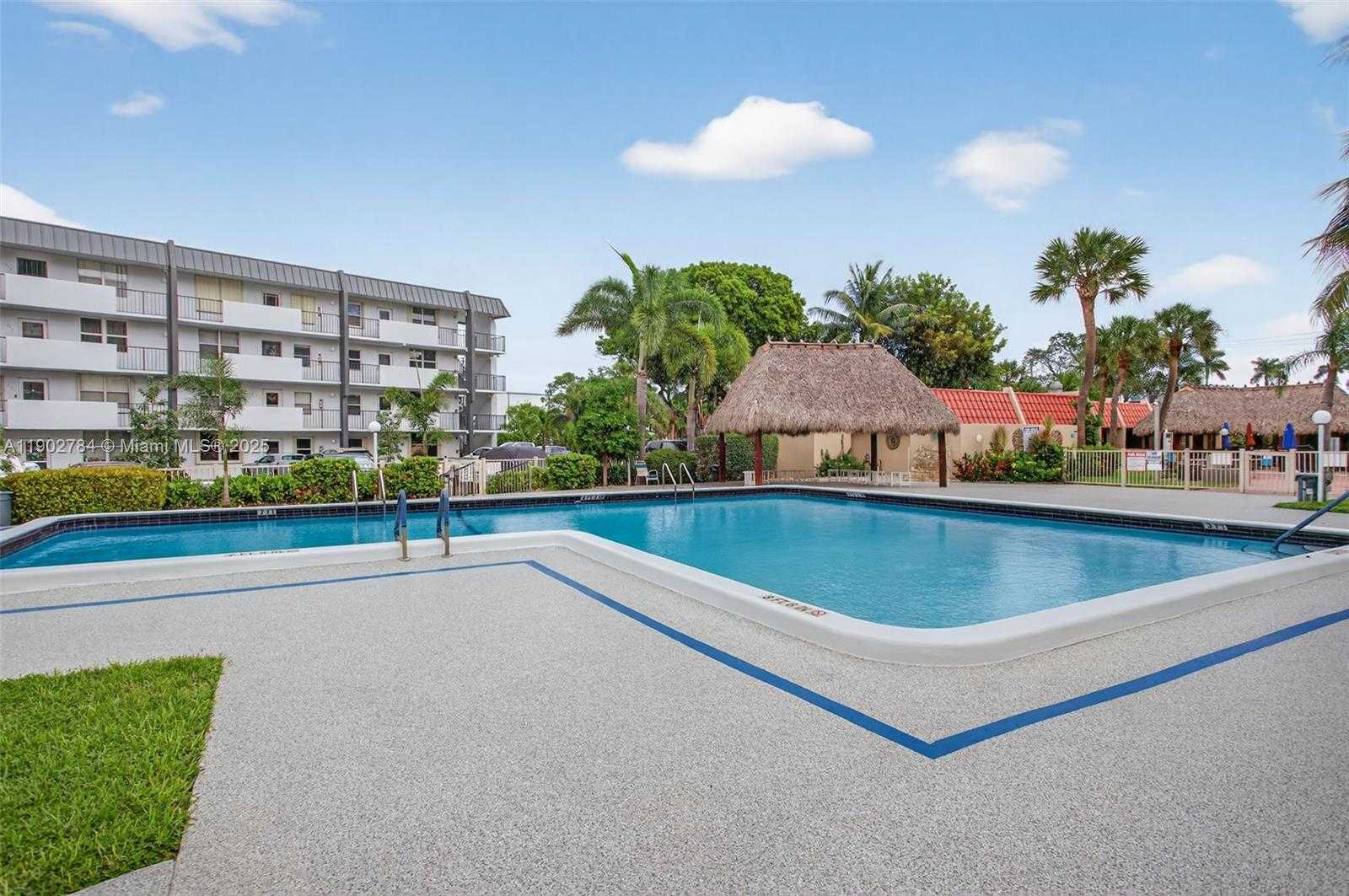 Small Image of 777 SOUTH FEDERAL HWY #RP305, Pompano Beach Number 25