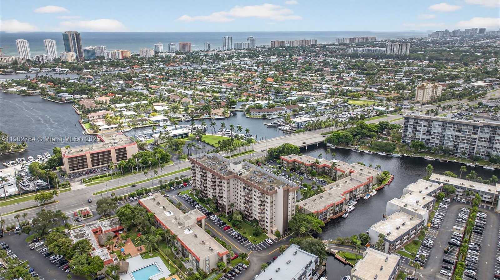 Small Image of 777 SOUTH FEDERAL HWY #RP305, Pompano Beach Number 39