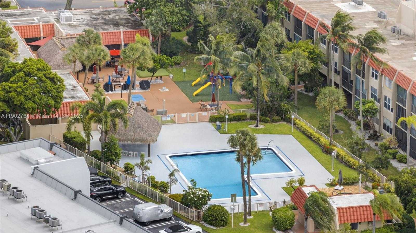 Small Image of 777 SOUTH FEDERAL HWY #RP305, Pompano Beach Number 43