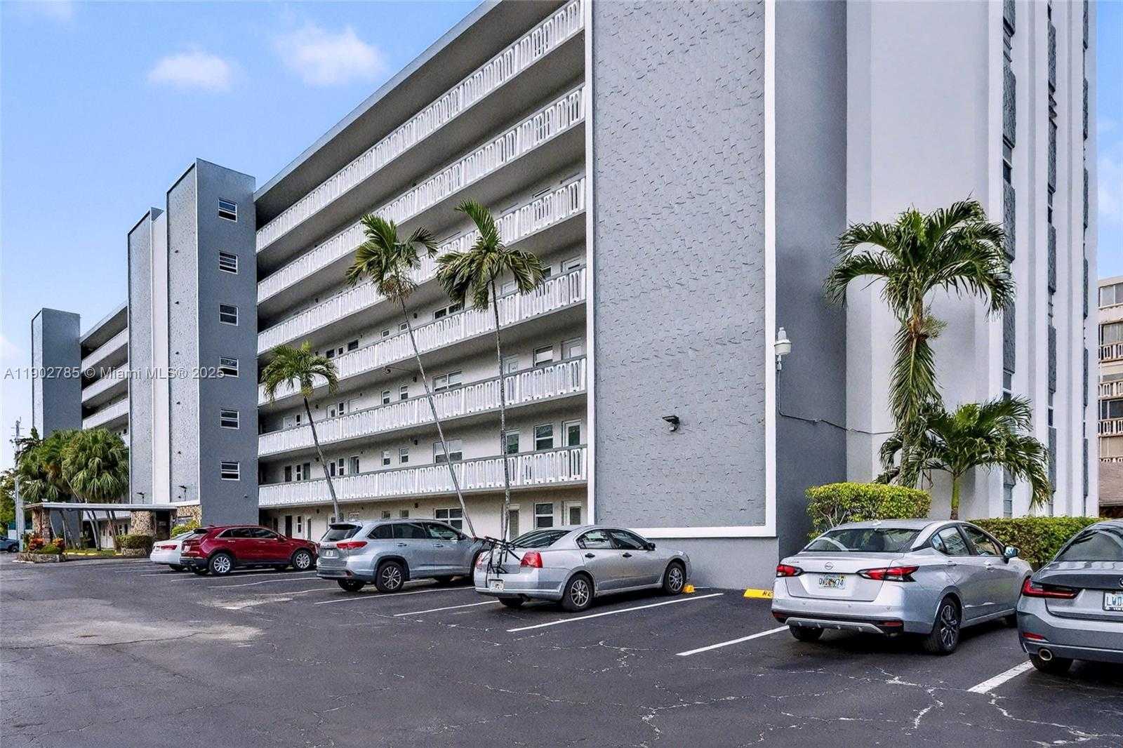 Small Image of 420 NORTH EAST 12TH AVE #208, Hallandale Beach Number 34
