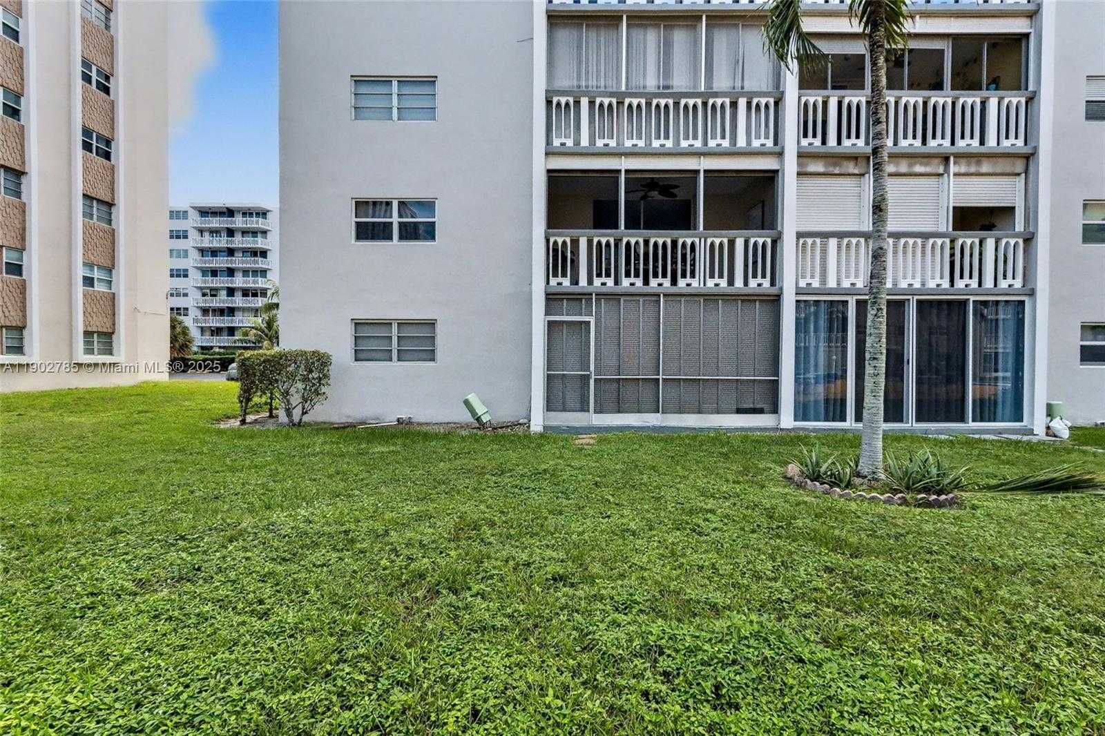 Small Image of 420 NORTH EAST 12TH AVE #208, Hallandale Beach Number 35