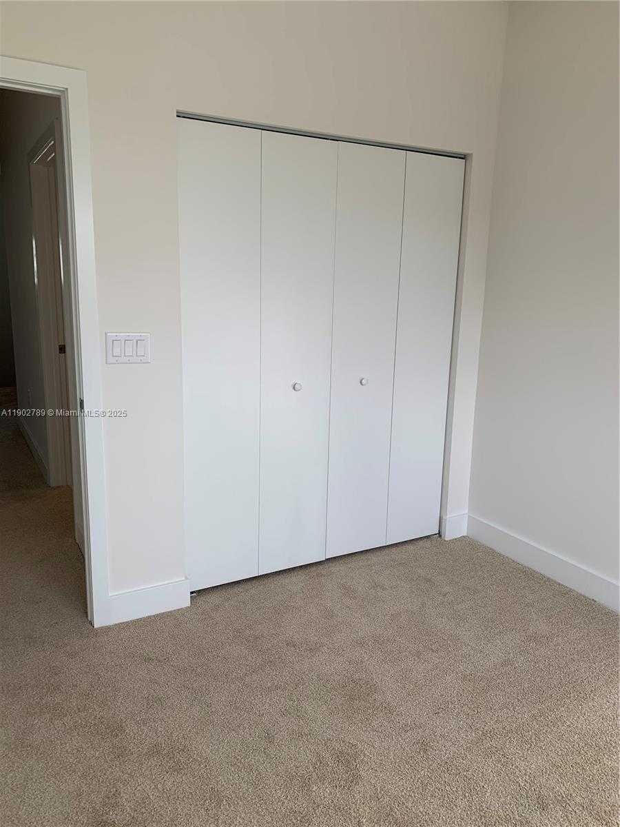 Small Image of 4416 NORTH WEST 9TH ST, Plantation Number 26