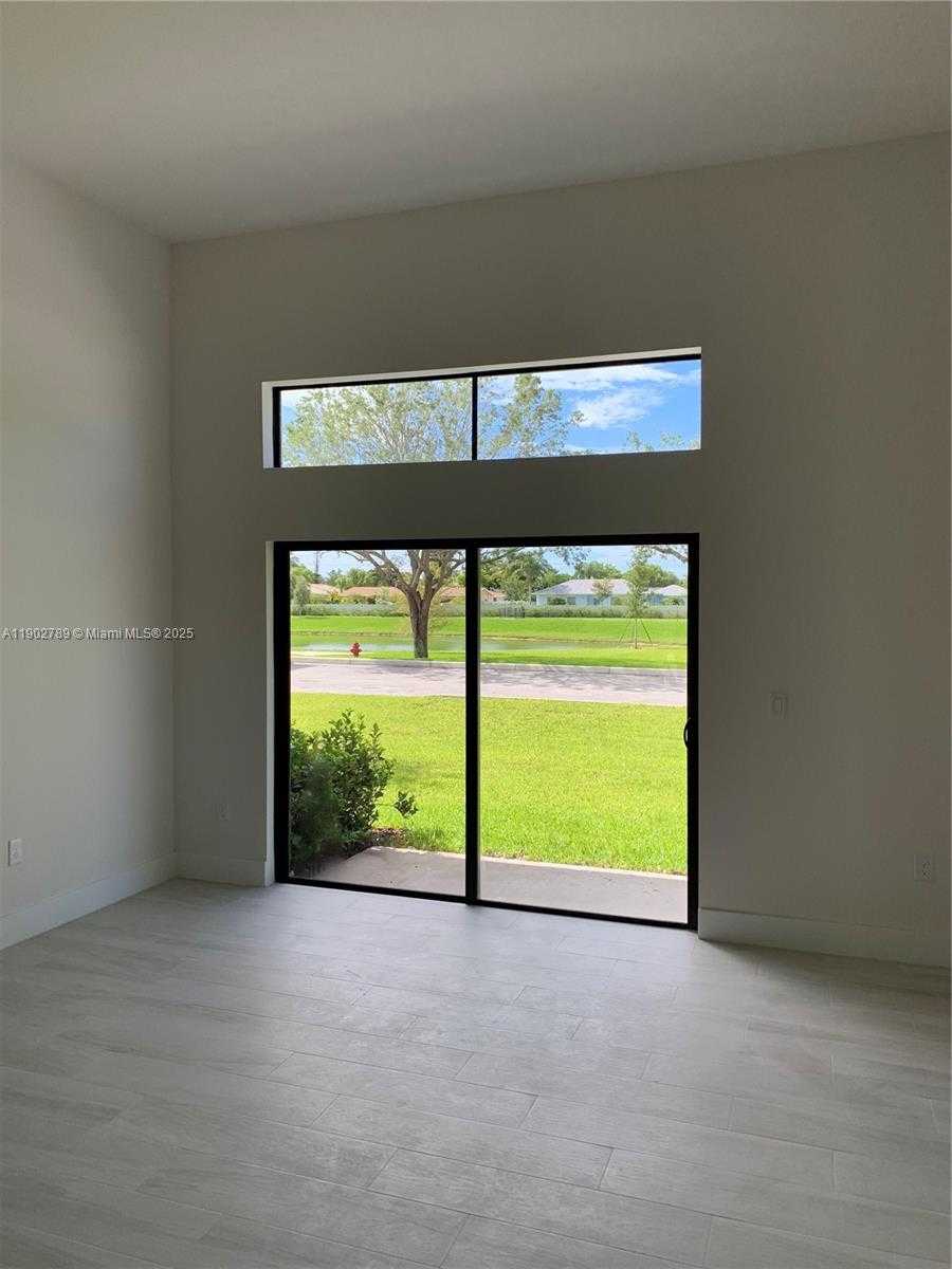 Small Image of 4416 NORTH WEST 9TH ST, Plantation Number 8