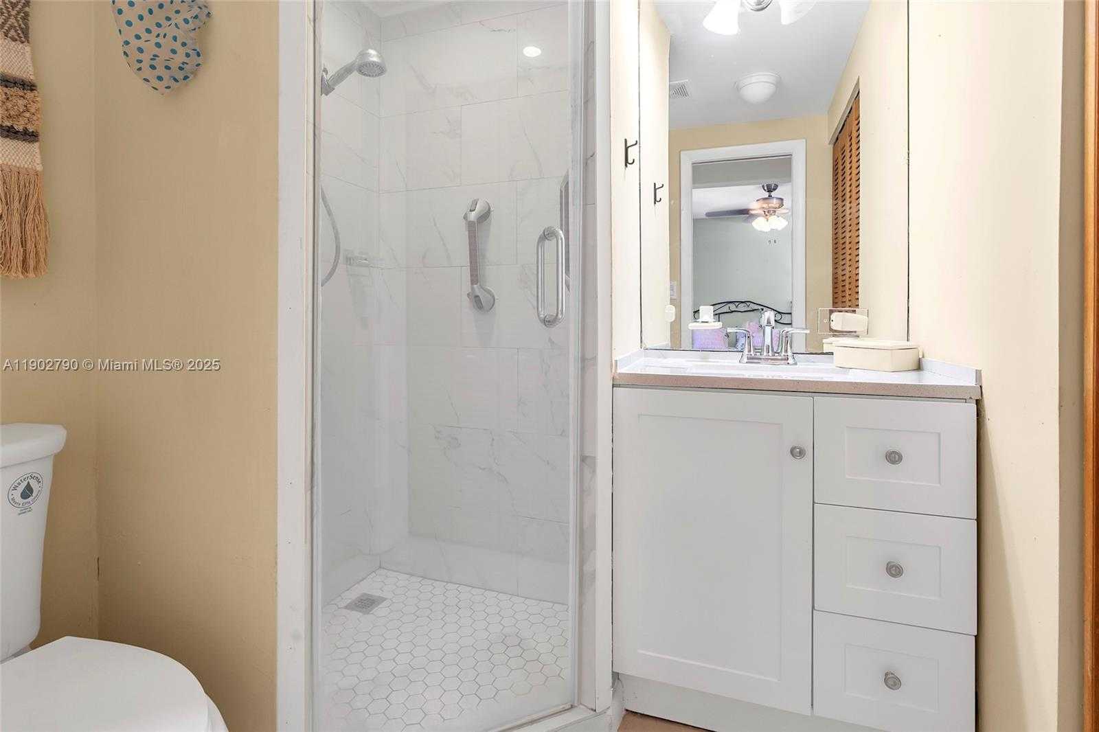 Small Image of 11634 SOUTH WEST 125TH CT, Miami Number 16