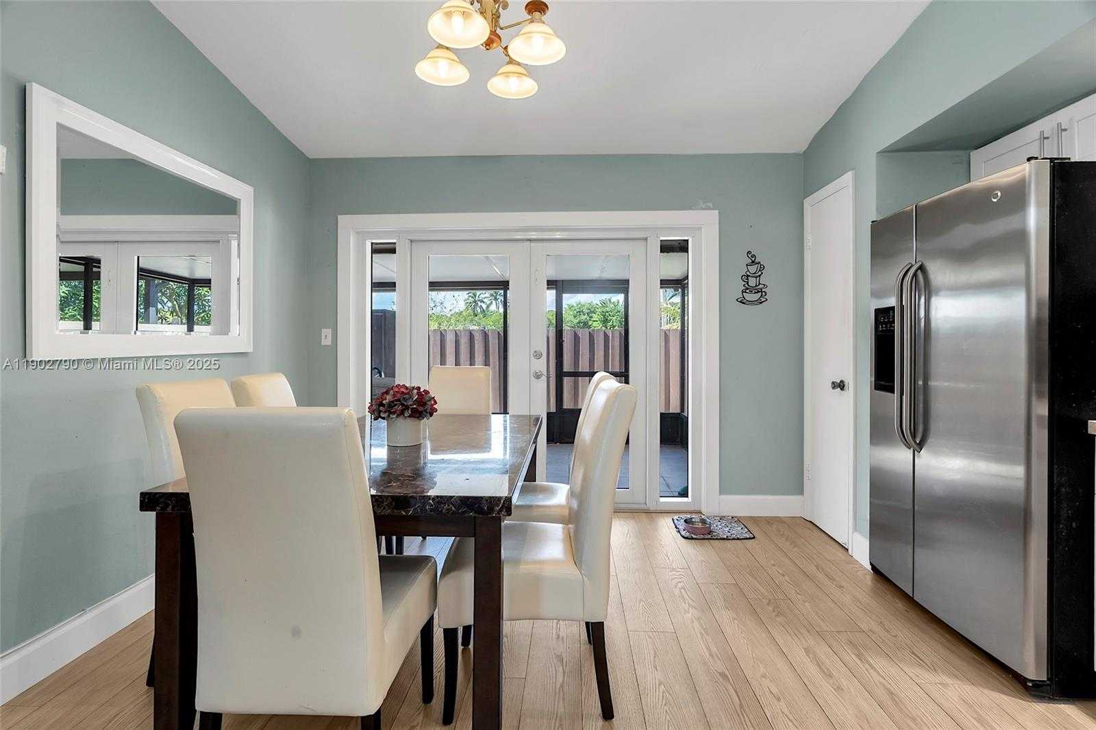 Small Image of 11634 SOUTH WEST 125TH CT, Miami Number 9