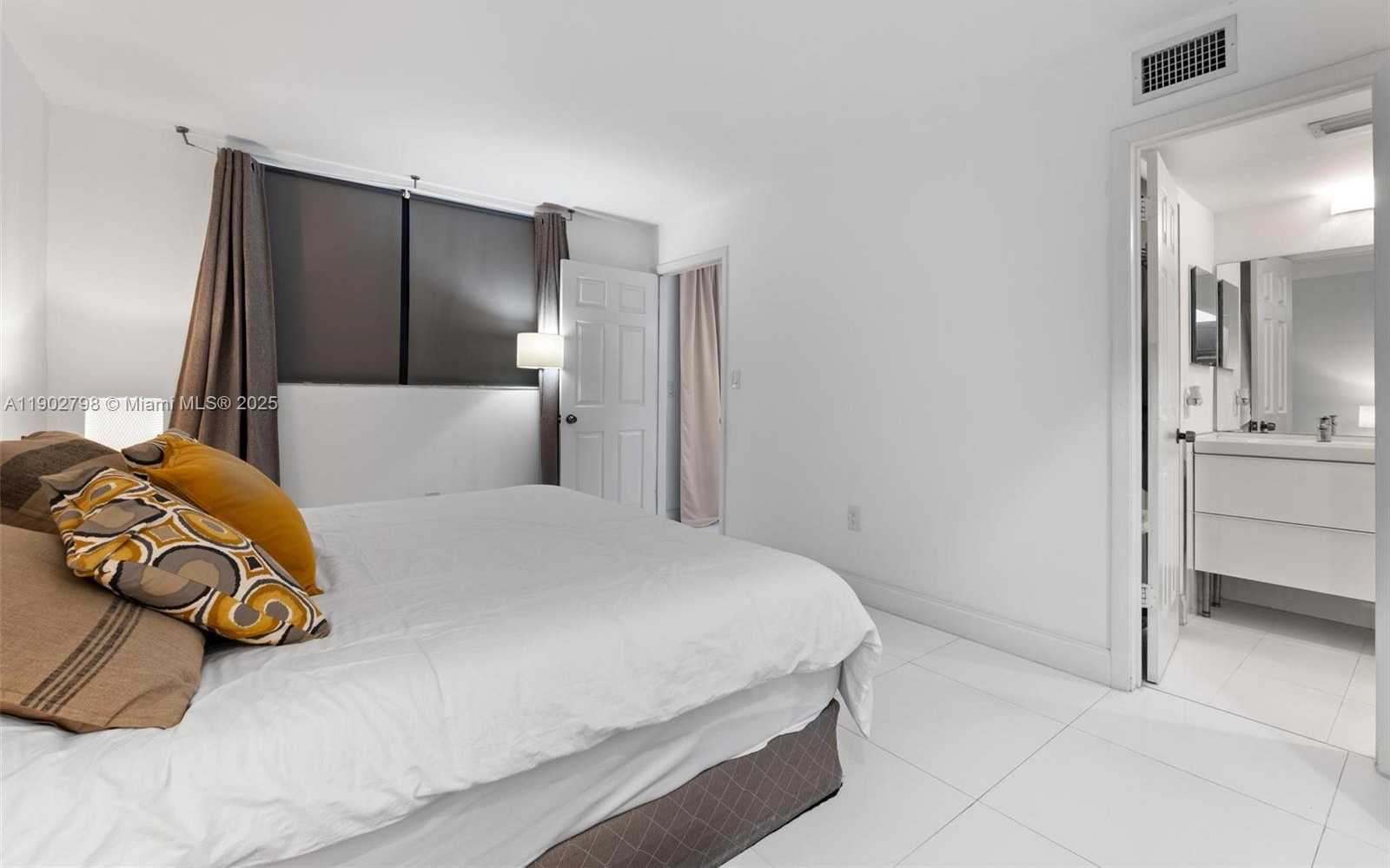 Small Image of 3581 SOUTH WEST 117TH AVE #5-207, Miami Number 13