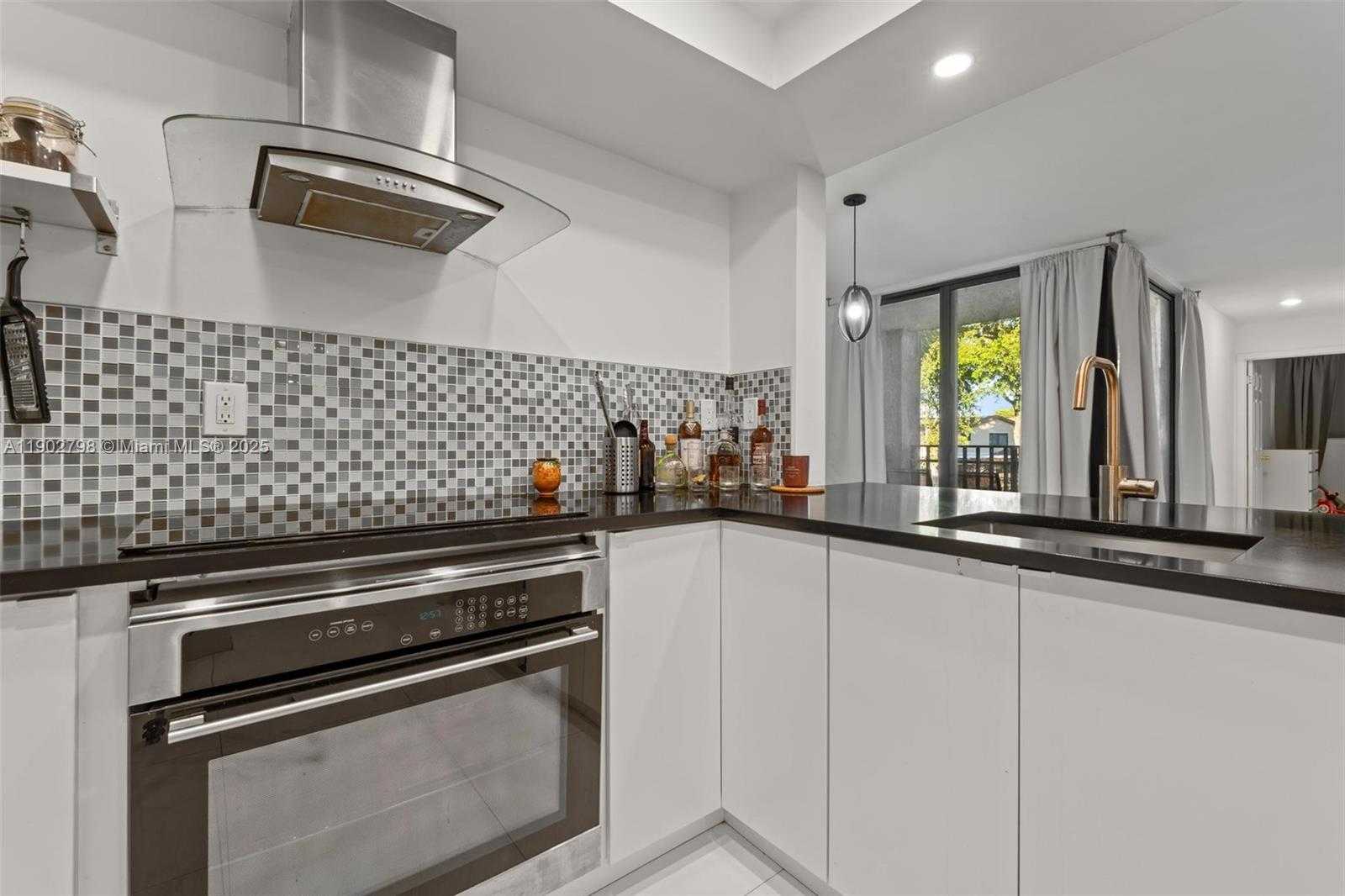 Small Image of 3581 SOUTH WEST 117TH AVE #5-207, Miami Number 2