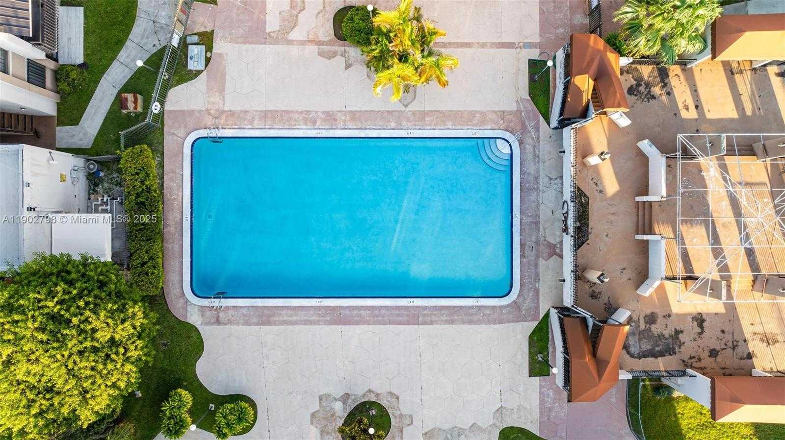 Small Image of 3581 SOUTH WEST 117TH AVE #5-207, Miami Number 27