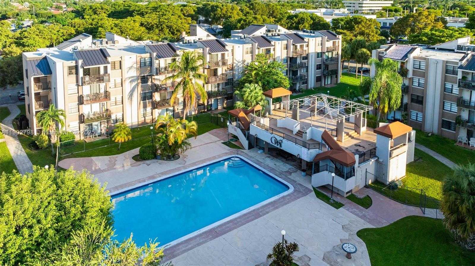 Small Image of 3581 SOUTH WEST 117TH AVE #5-207, Miami Number 28