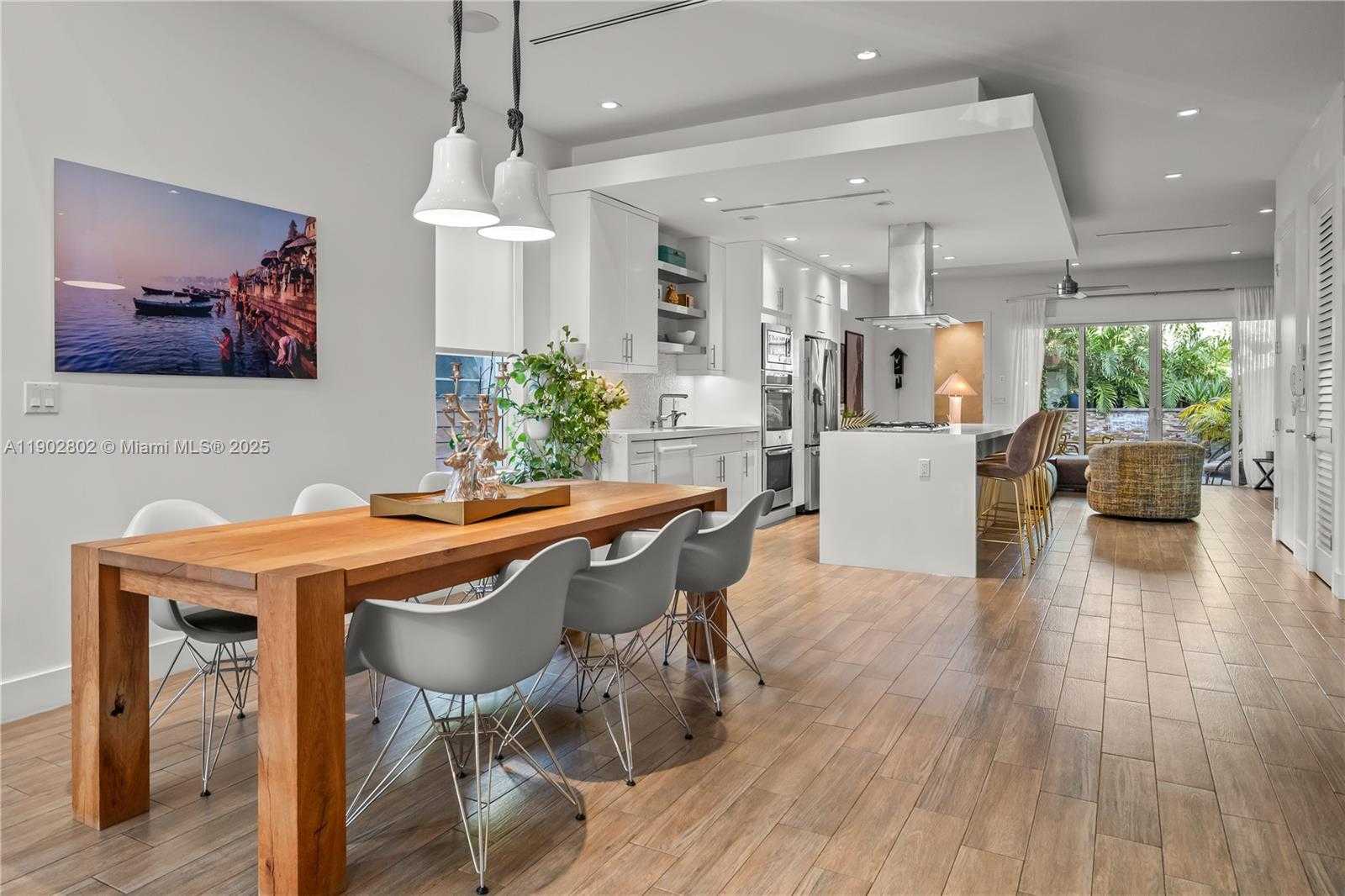 Imagen de Pequeño Objeto