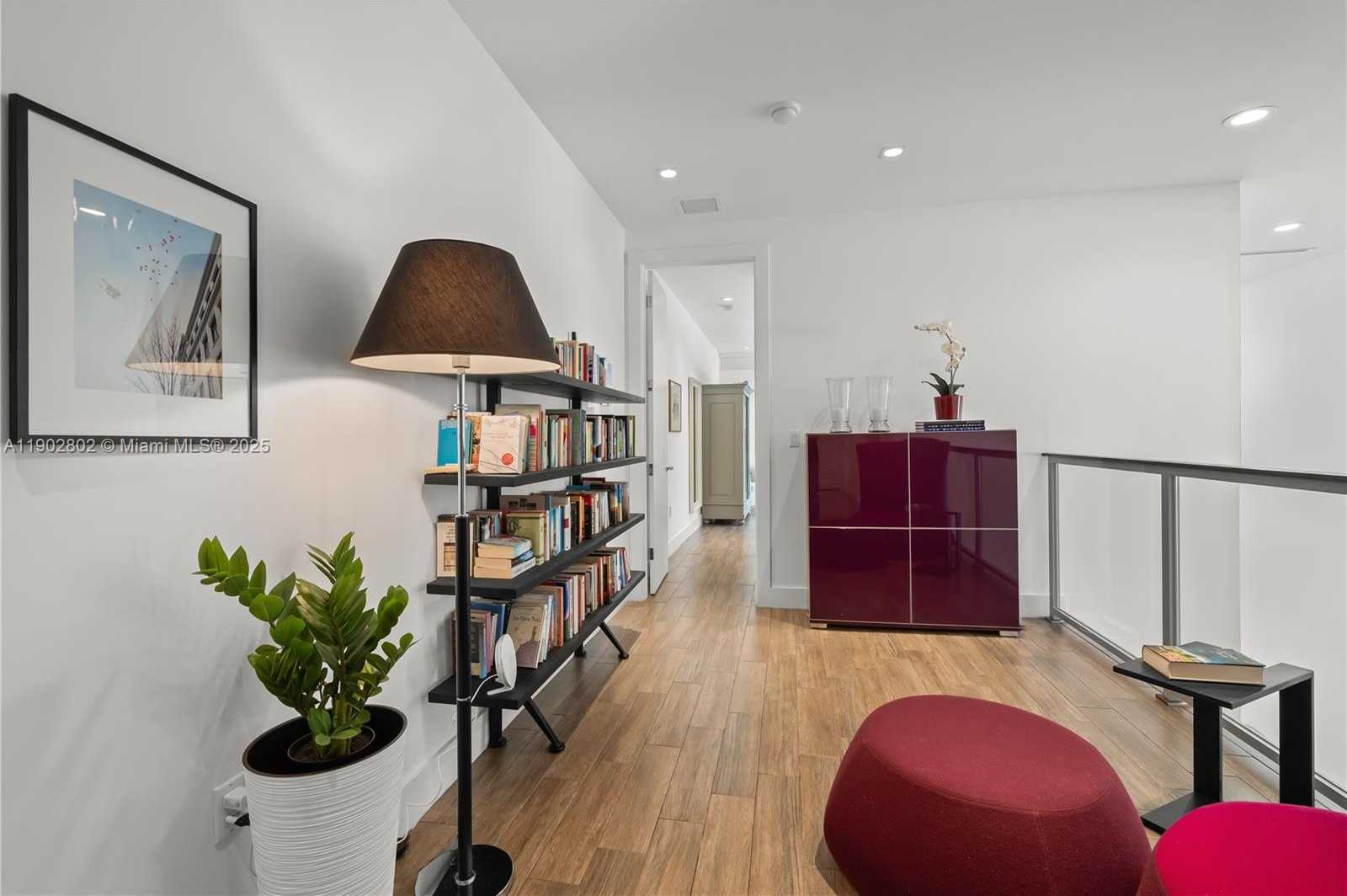 Imagen de Pequeño Objeto