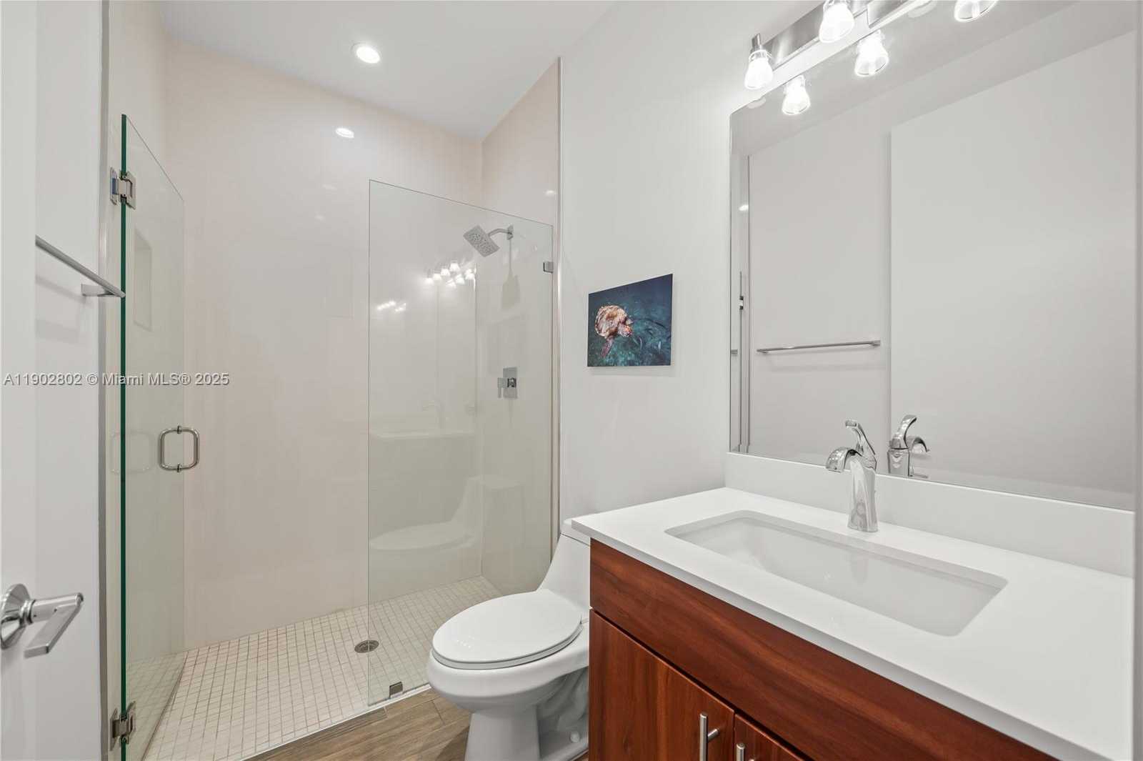 Imagen de Pequeño Objeto