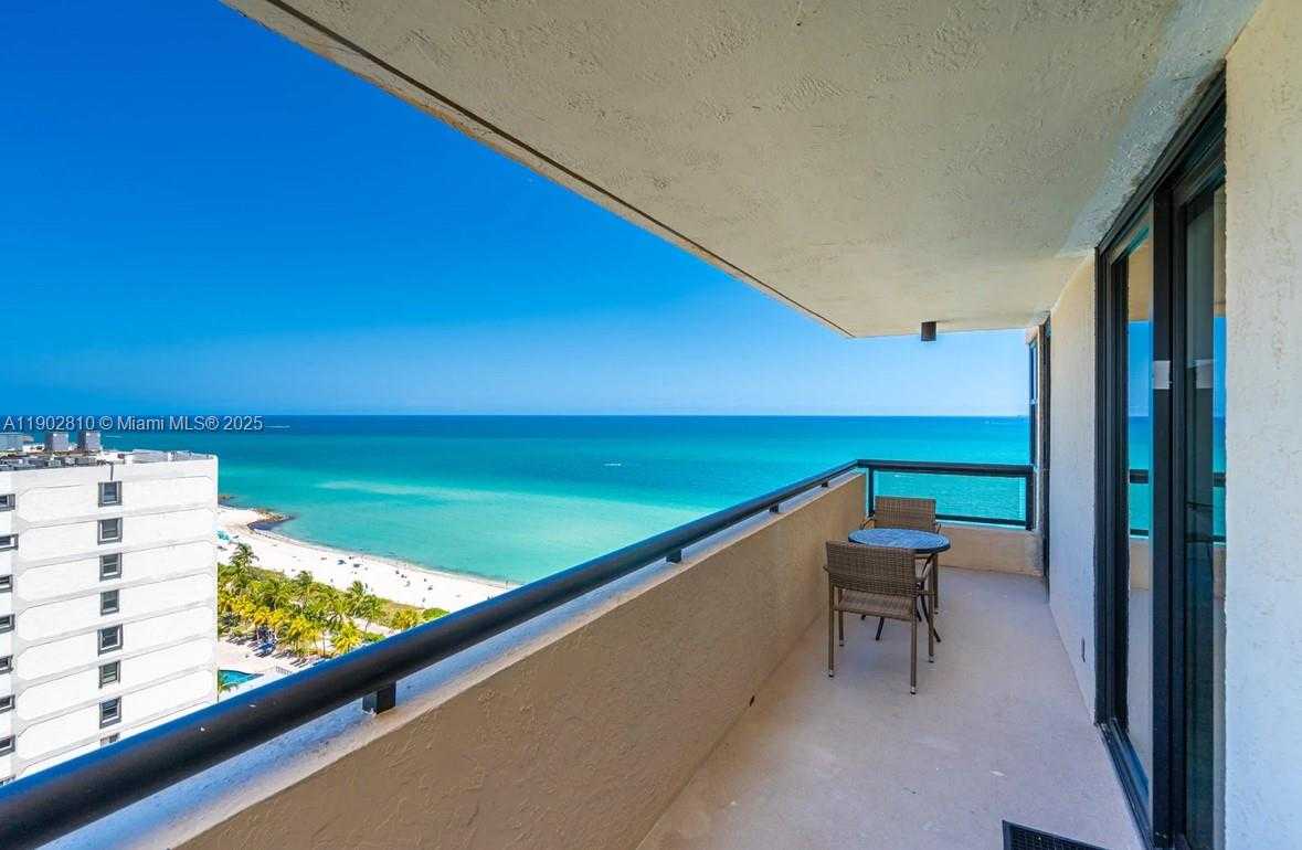 Small Image of 2555 COLLINS AVE #2200, Miami Beach Number 31