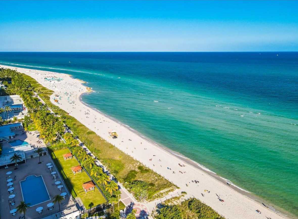 Small Image of 2555 COLLINS AVE #2200, Miami Beach Number 4