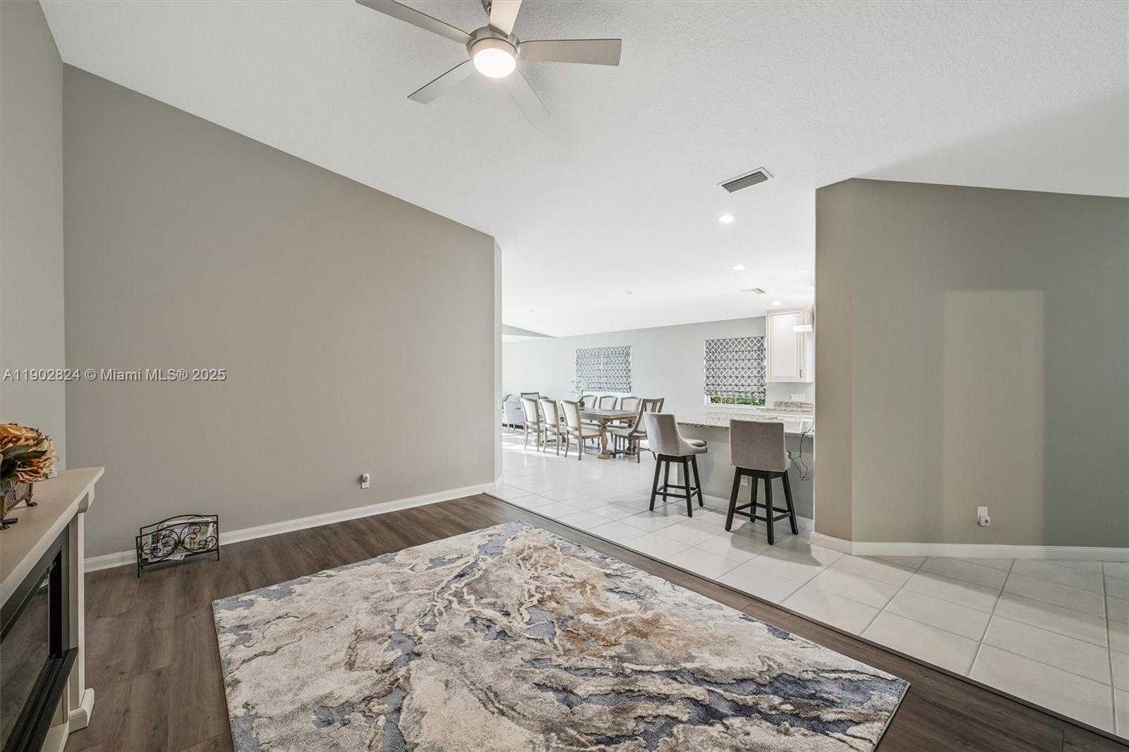 Small Image of Port St. Lucie Number 30