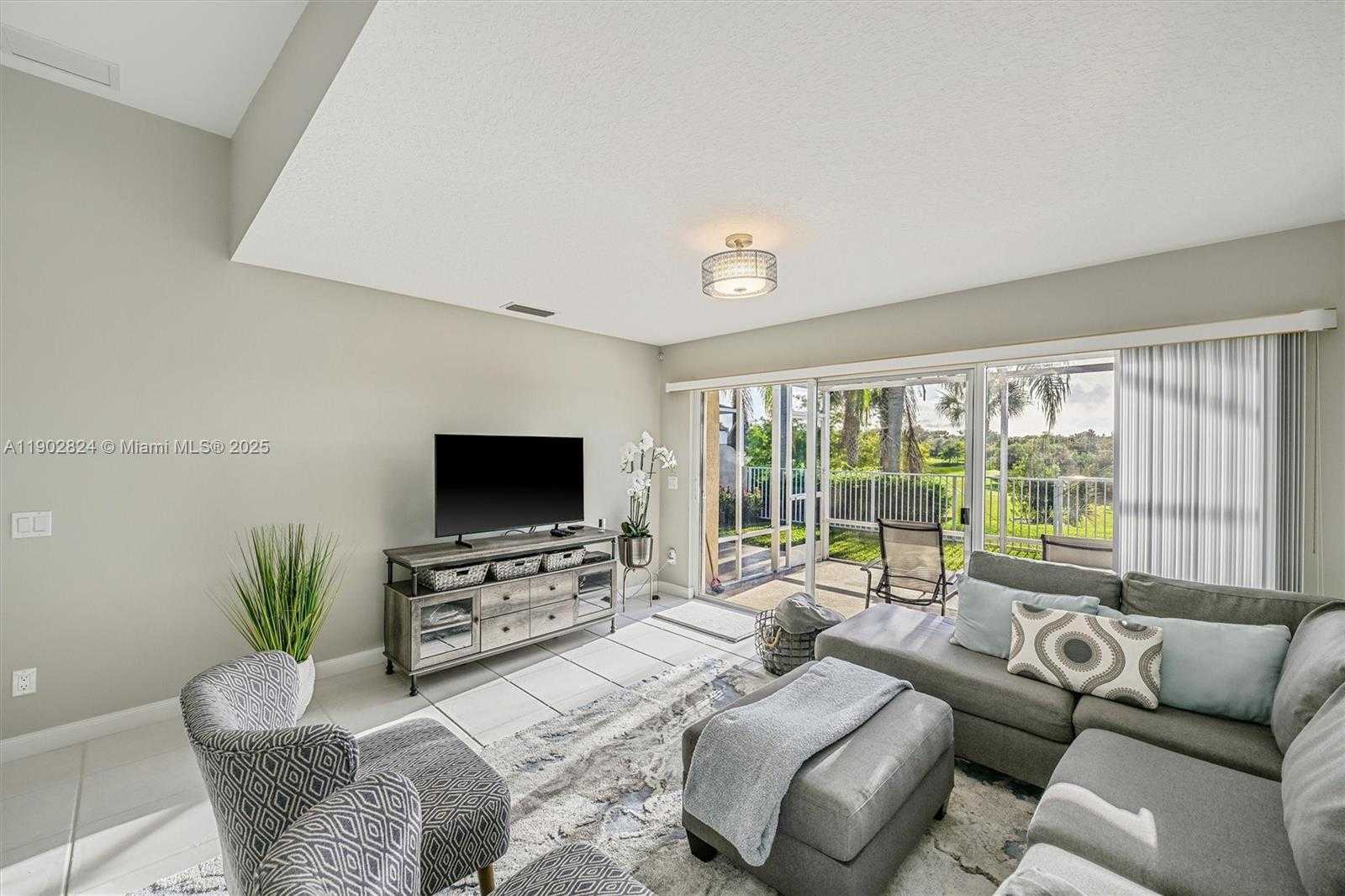 Small Image of Port St. Lucie Number 6