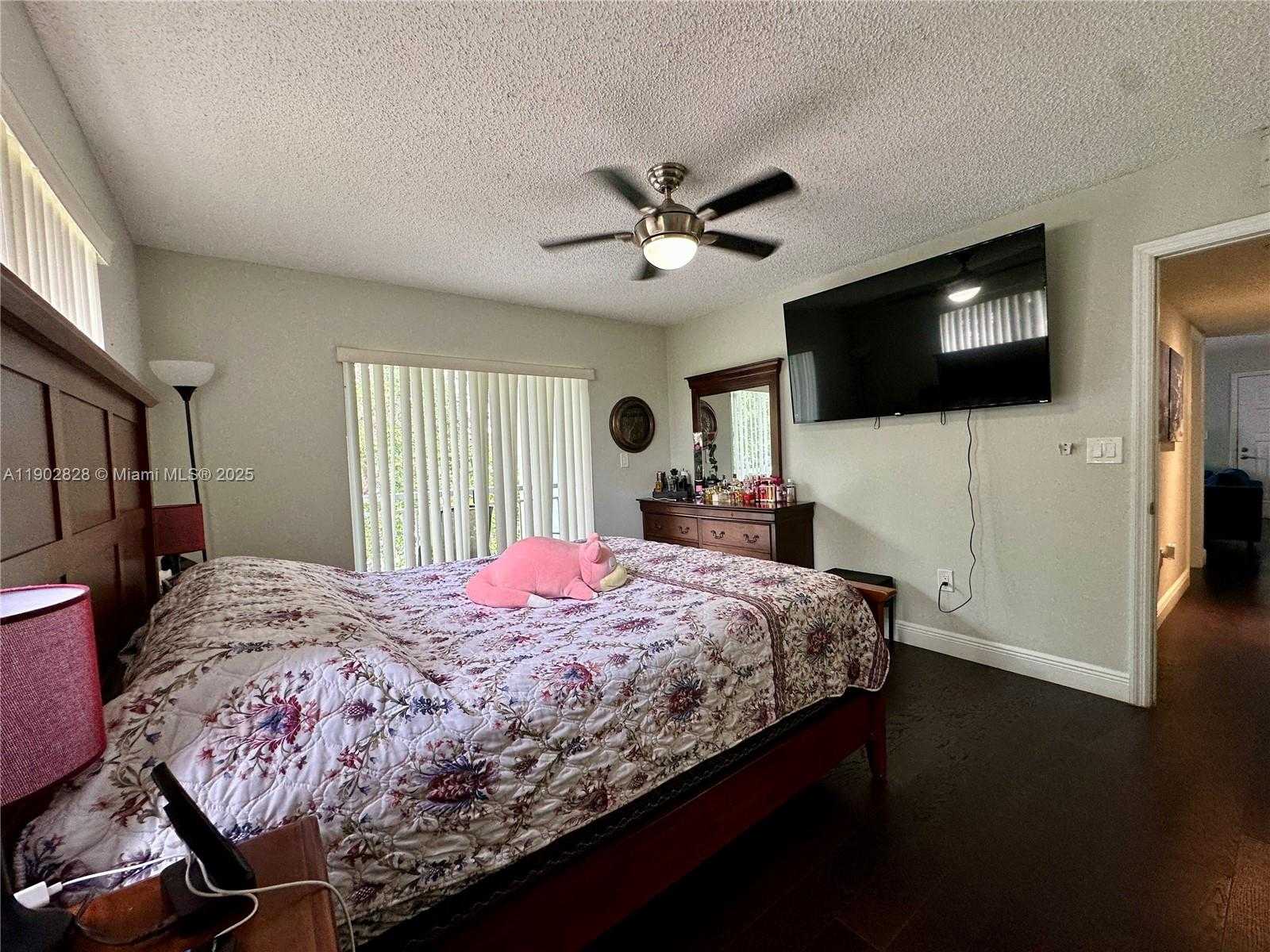 Small Image of 8640 SOUTH WEST 212TH ST #307, Cutler Bay Number 27