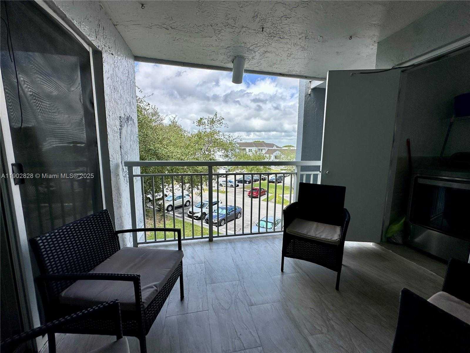 Small Image of 8640 SOUTH WEST 212TH ST #307, Cutler Bay Number 33