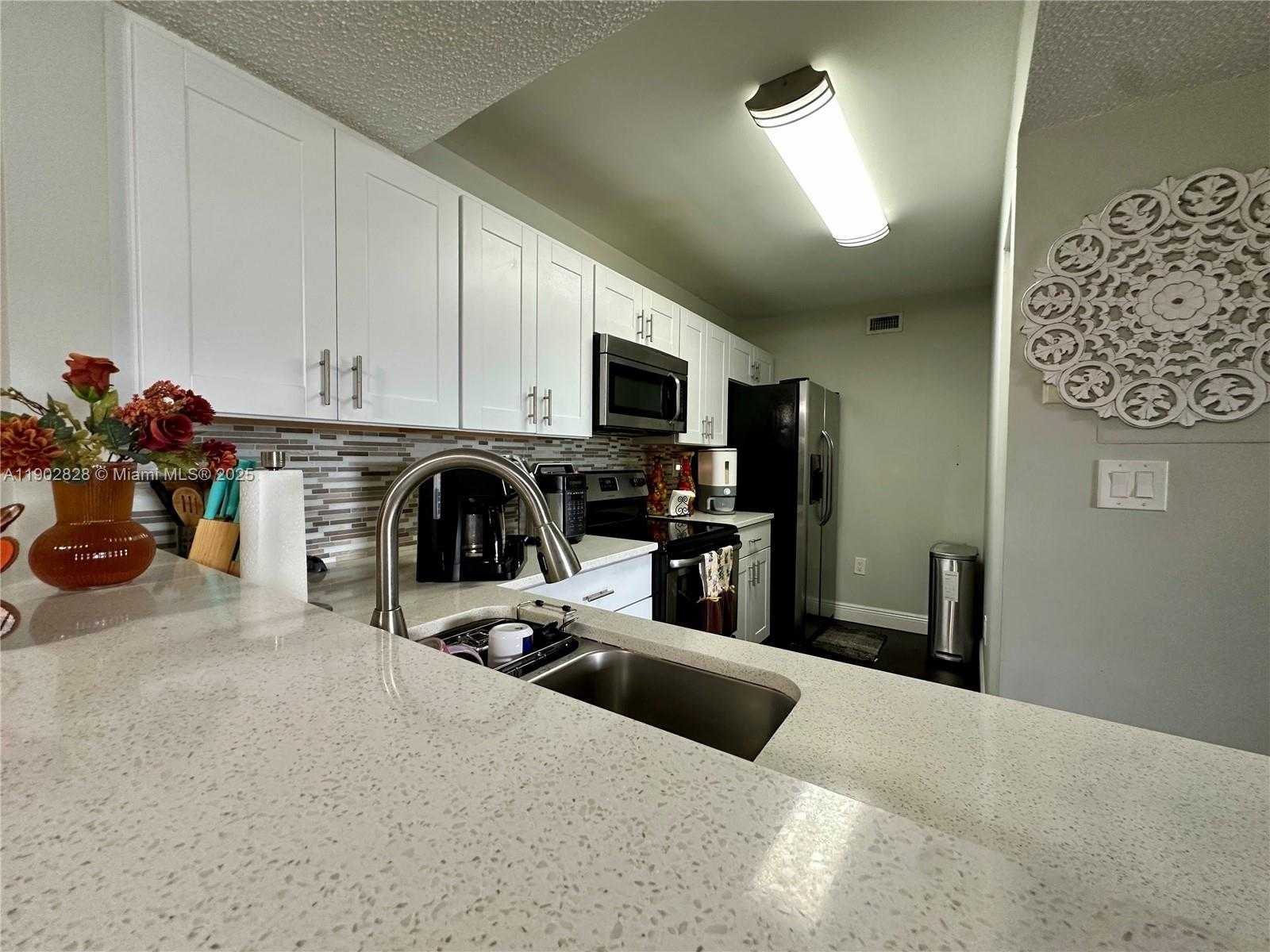 Small Image of 8640 SOUTH WEST 212TH ST #307, Cutler Bay Number 9