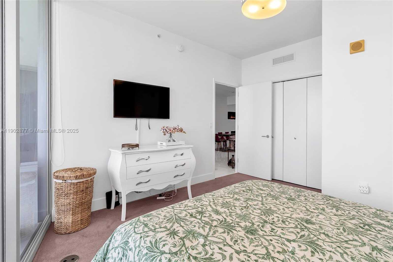 Small Image of 17121 COLLINS AVE #2906, Sunny Isles Beach Number 28