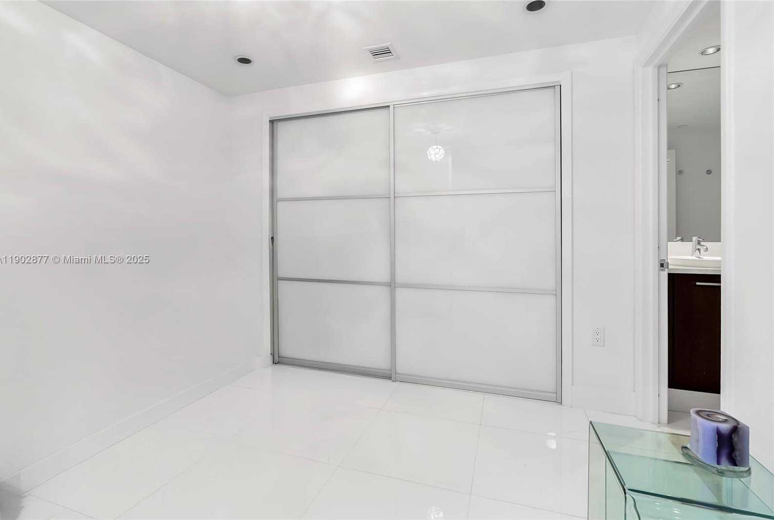 Small Image of 17121 COLLINS AVE #2906, Sunny Isles Beach Number 31